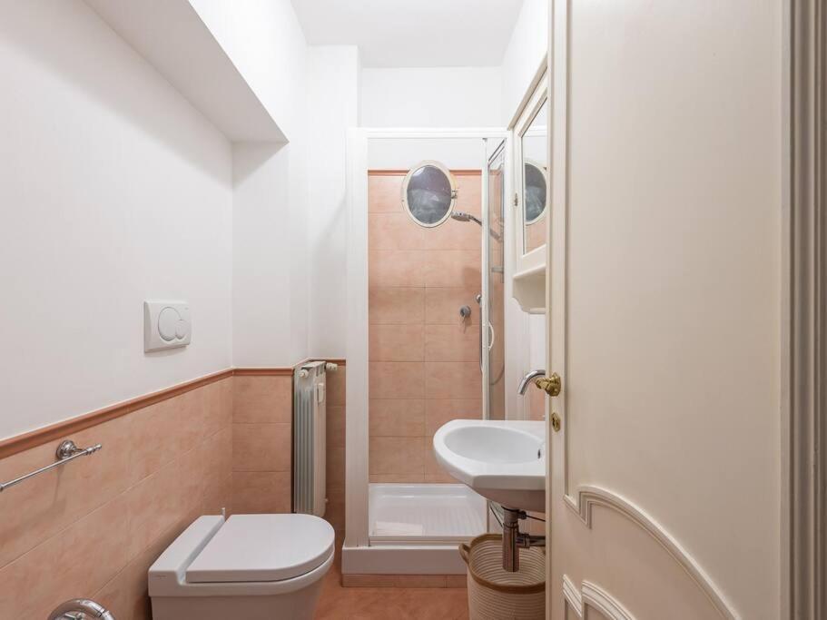 Apartment Giulia Luxury Two Bedroom Rom