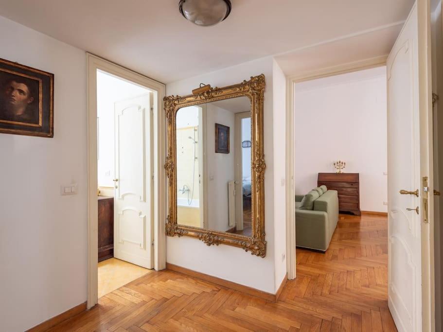 Giulia Luxury Two Bedroom * Rom