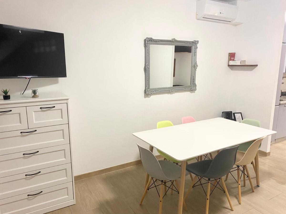 Miedonne In Apartamento