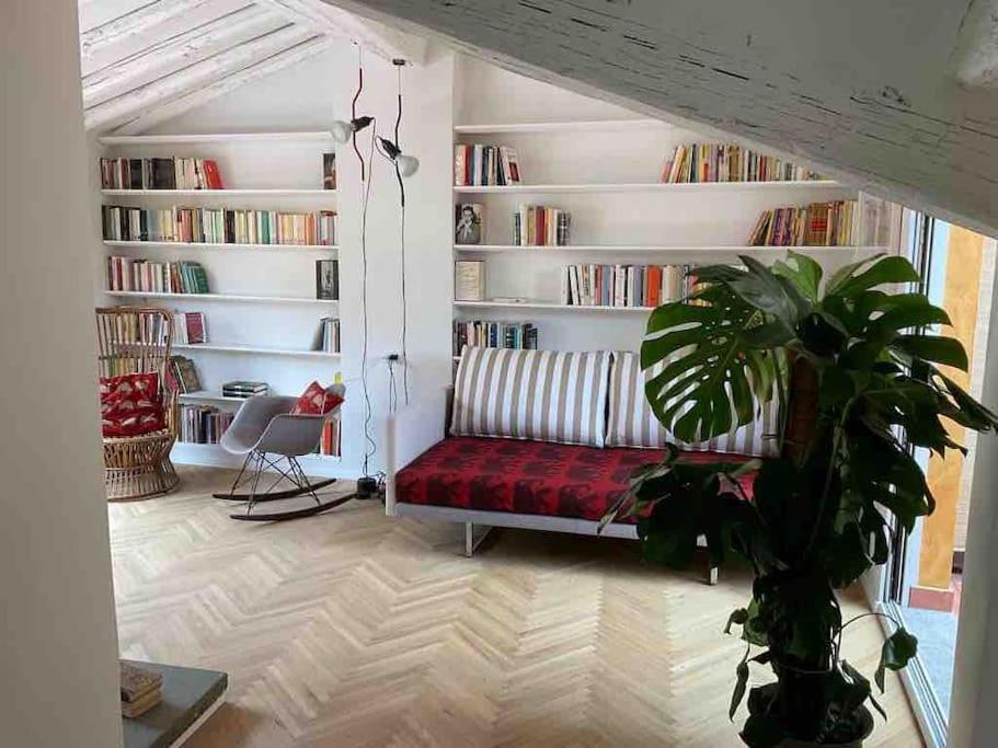 Apartamento Attico Con Due Terrazze Al Pantheon,