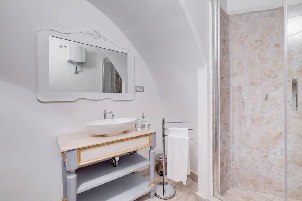 Nuovo Colonna - Spanish Steps Apt Apartment Rom