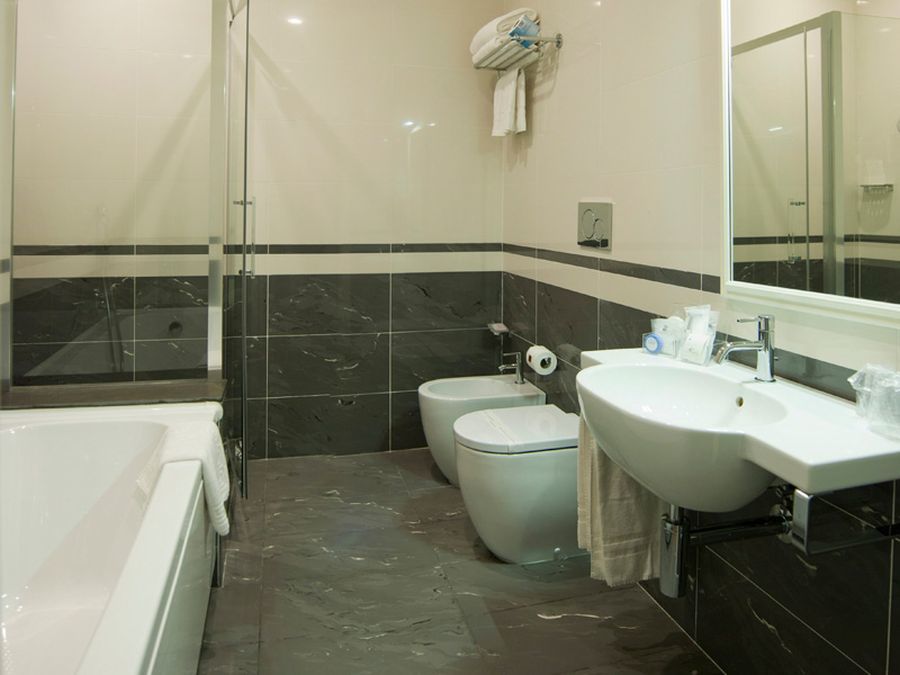 Leonardo Boutique Monti Hotell 4*