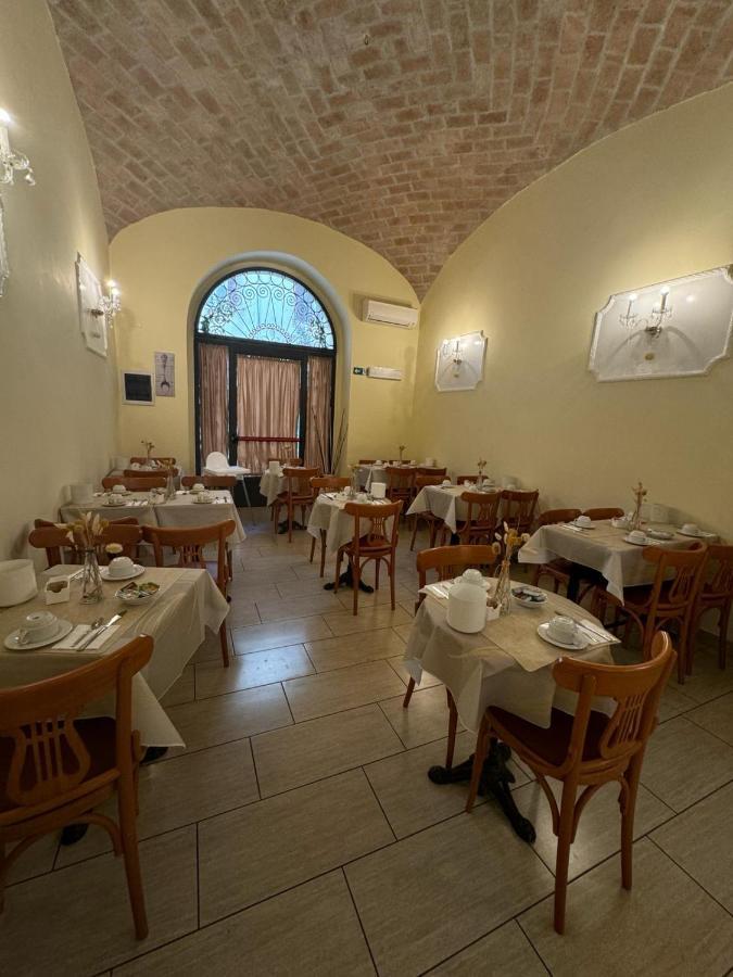 Hotel Romantica Roma
