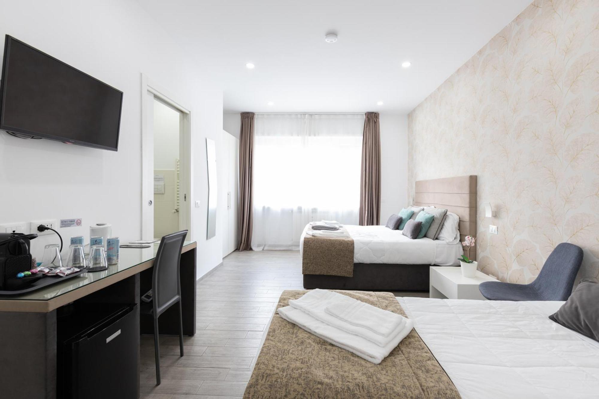 Guest house 247 Luxury Trastevere 2*