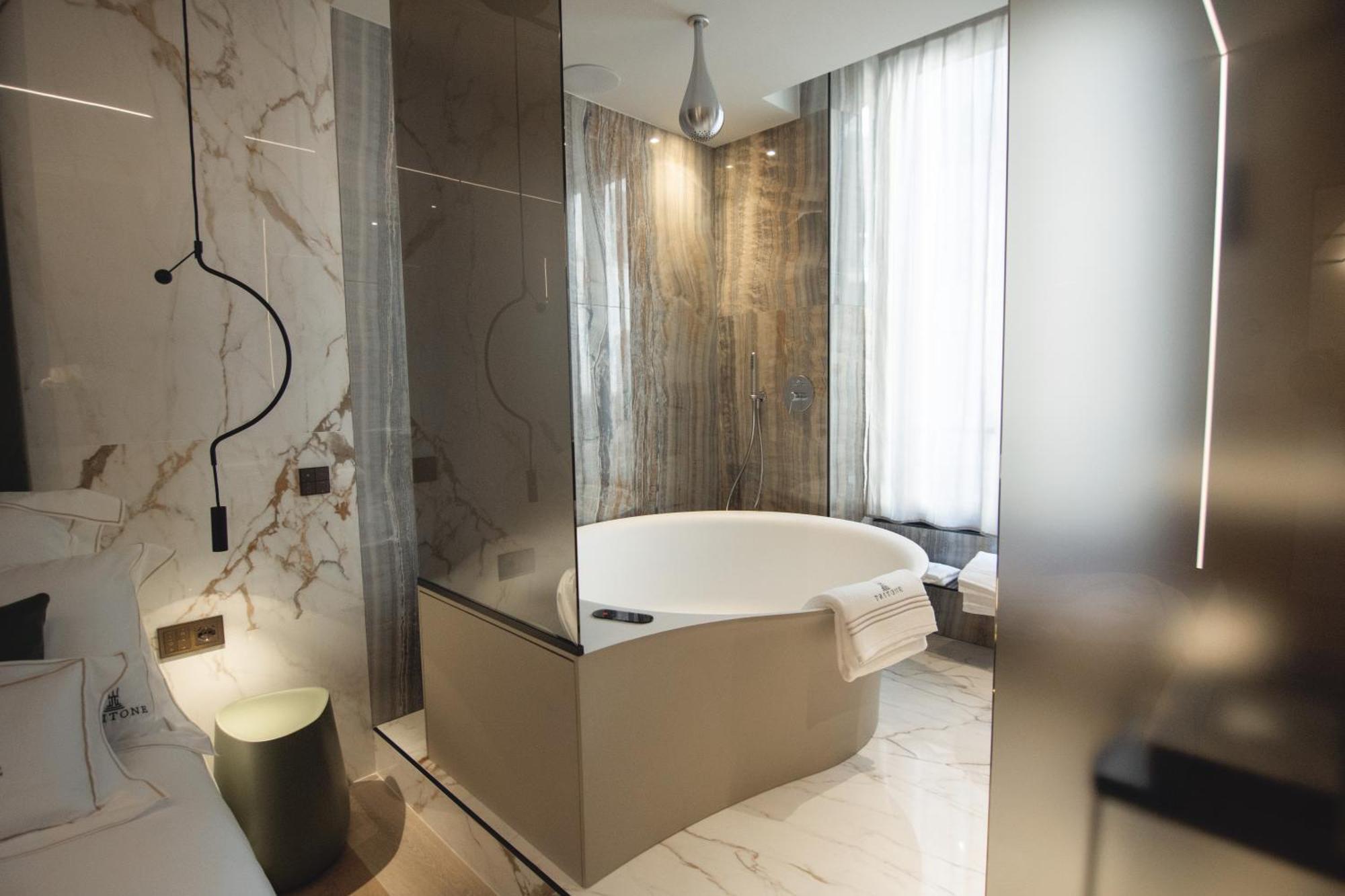 Alojamento de Acomodação e Pequeno-almoço Tritone Luxury Fontana Di Trevi Roma