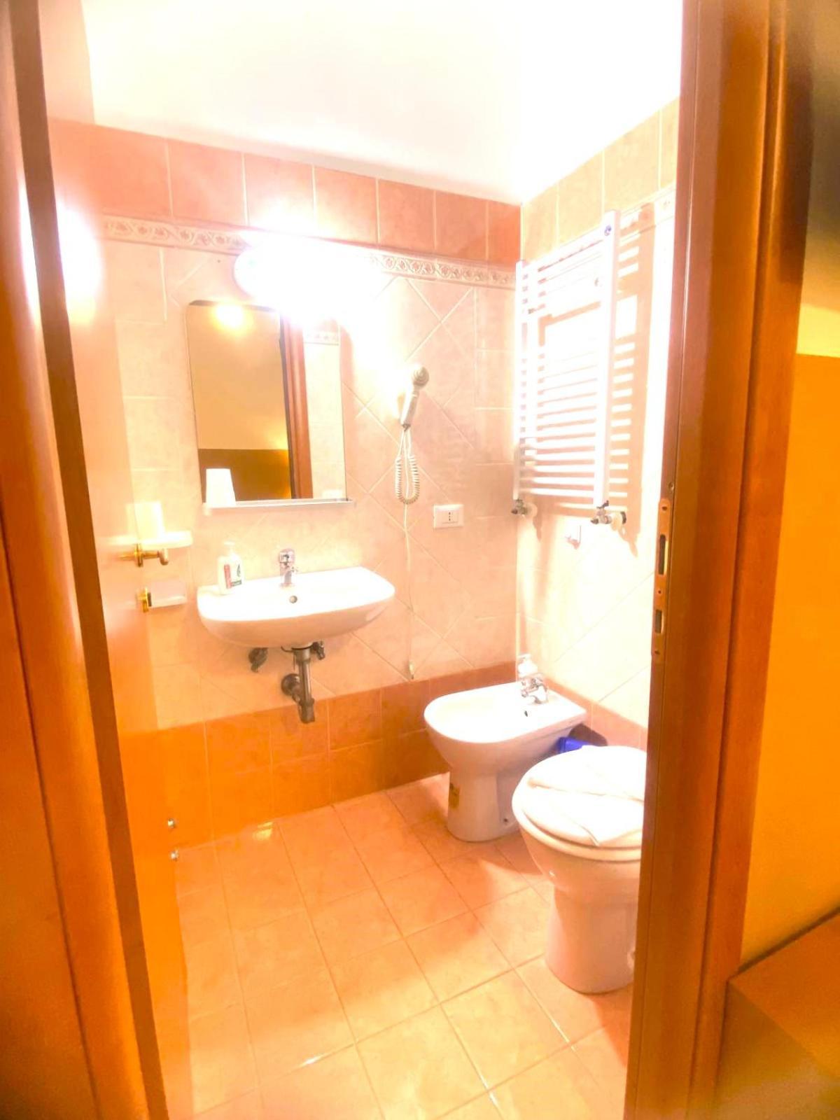 Now Rome-address Via Palestro,56- Breakfast Included