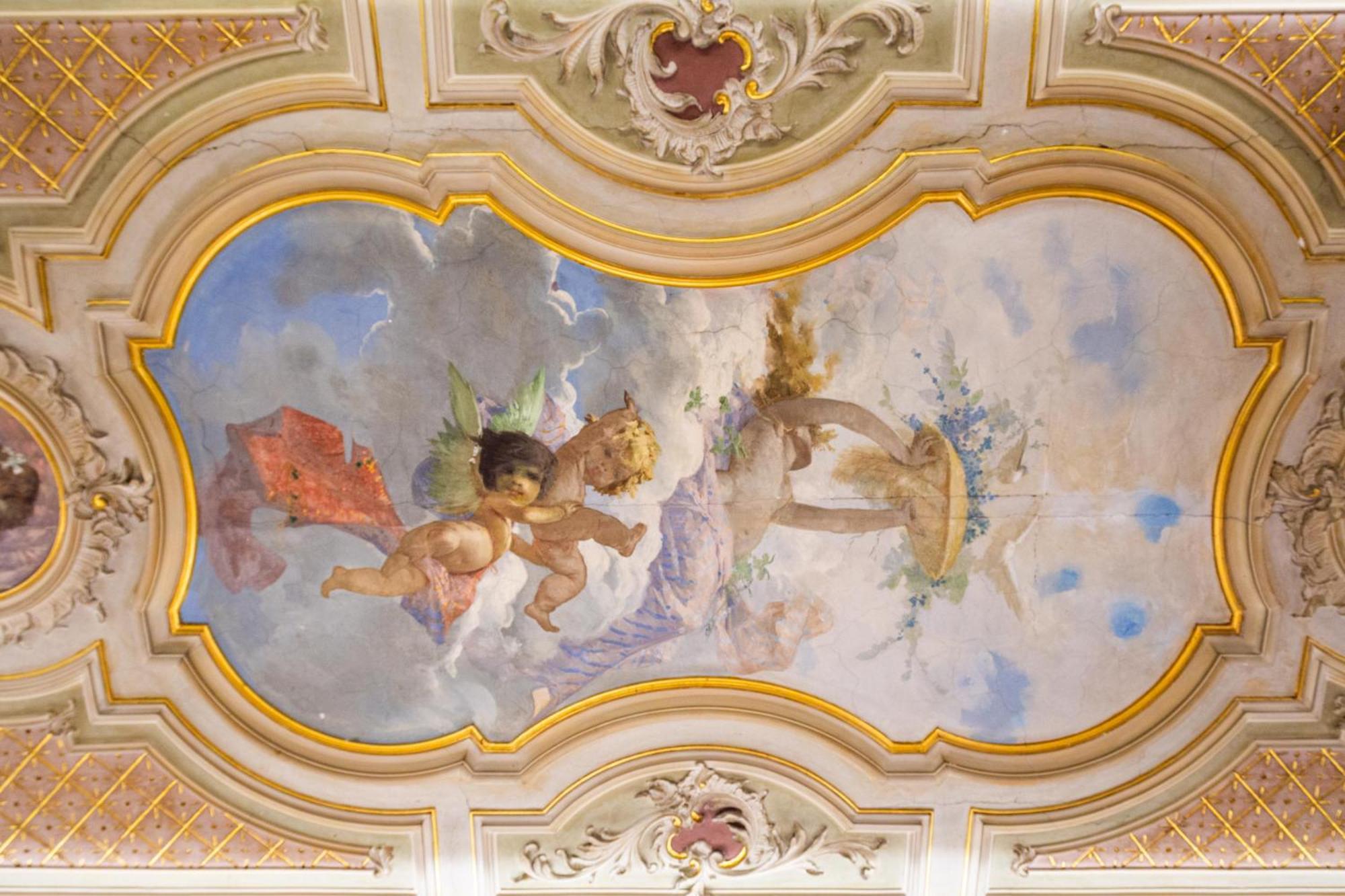 Cavour Luxury - Lr Collection * Rom