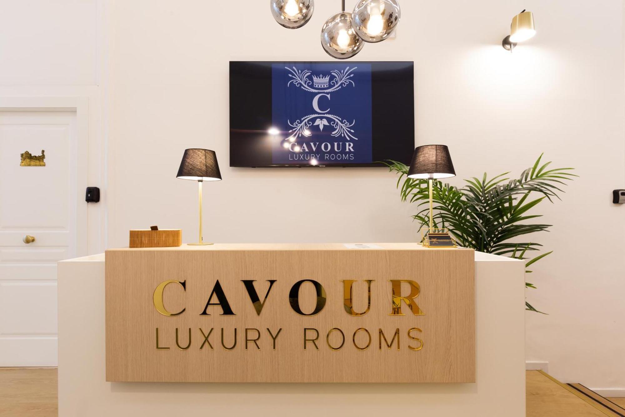 Cavour Luxury - Lr Collection * Rom
