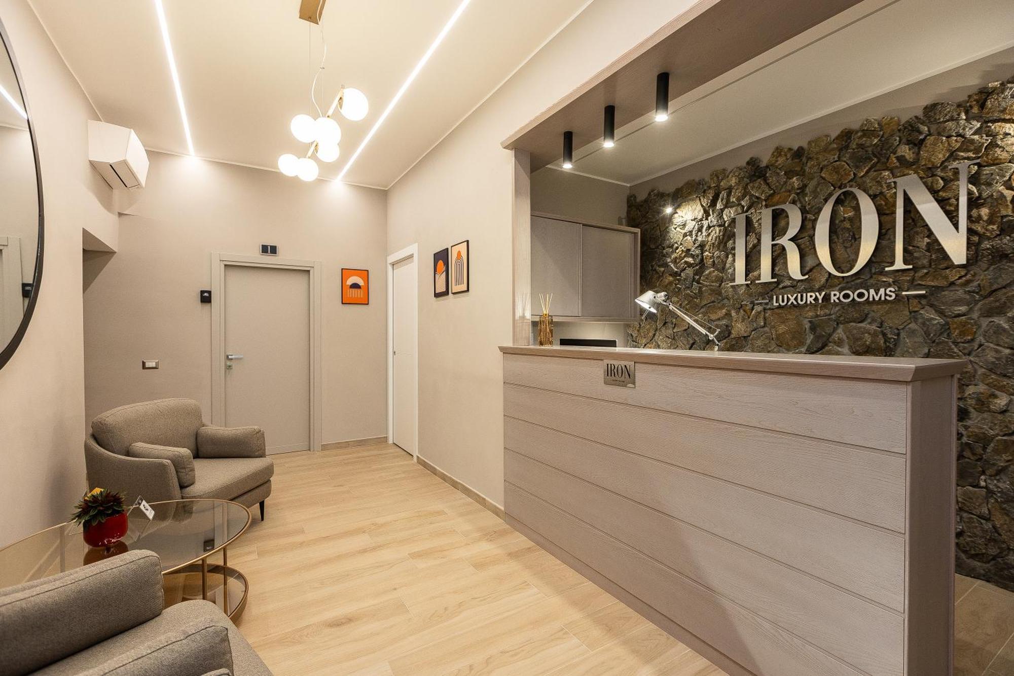 Iron Luxury Gjestgiverier