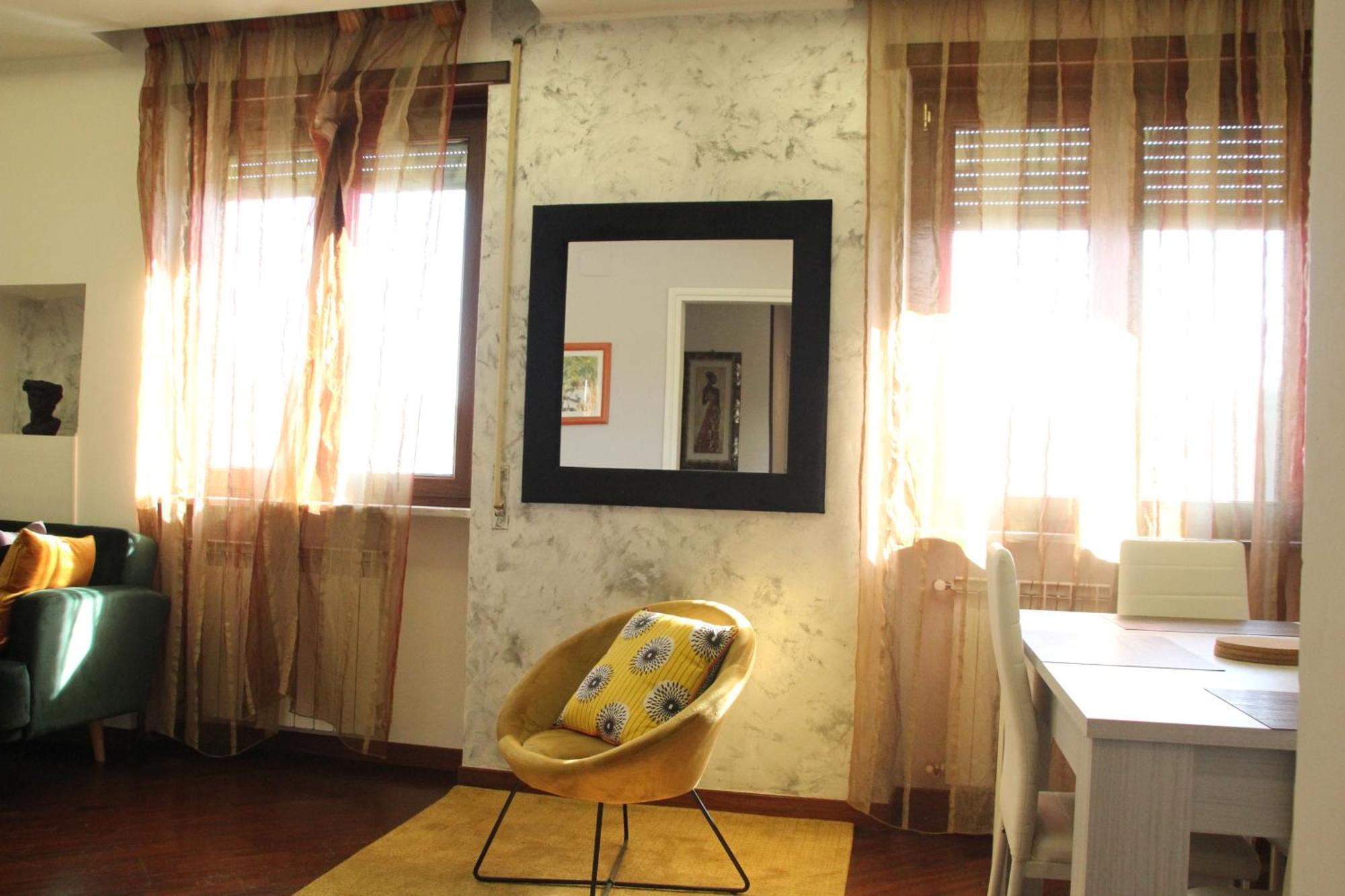 Capital House Apartment *