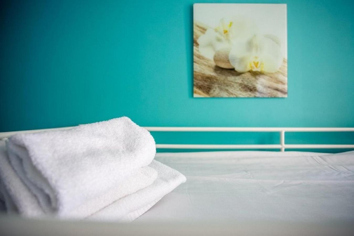 Apartment Vatican 1-2 *