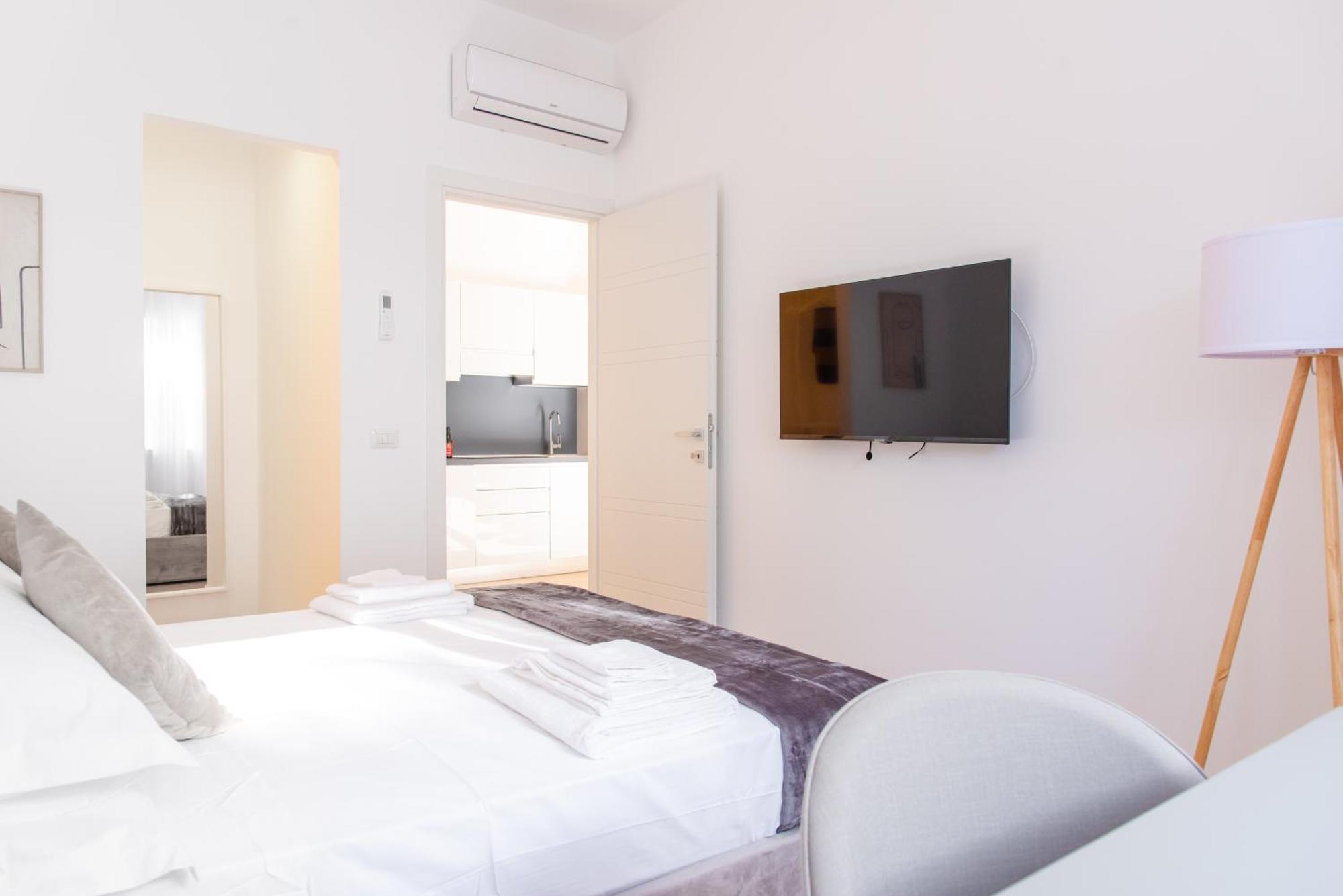 Apartamento Eur Terrazzo Vista Laghetto Modigliani