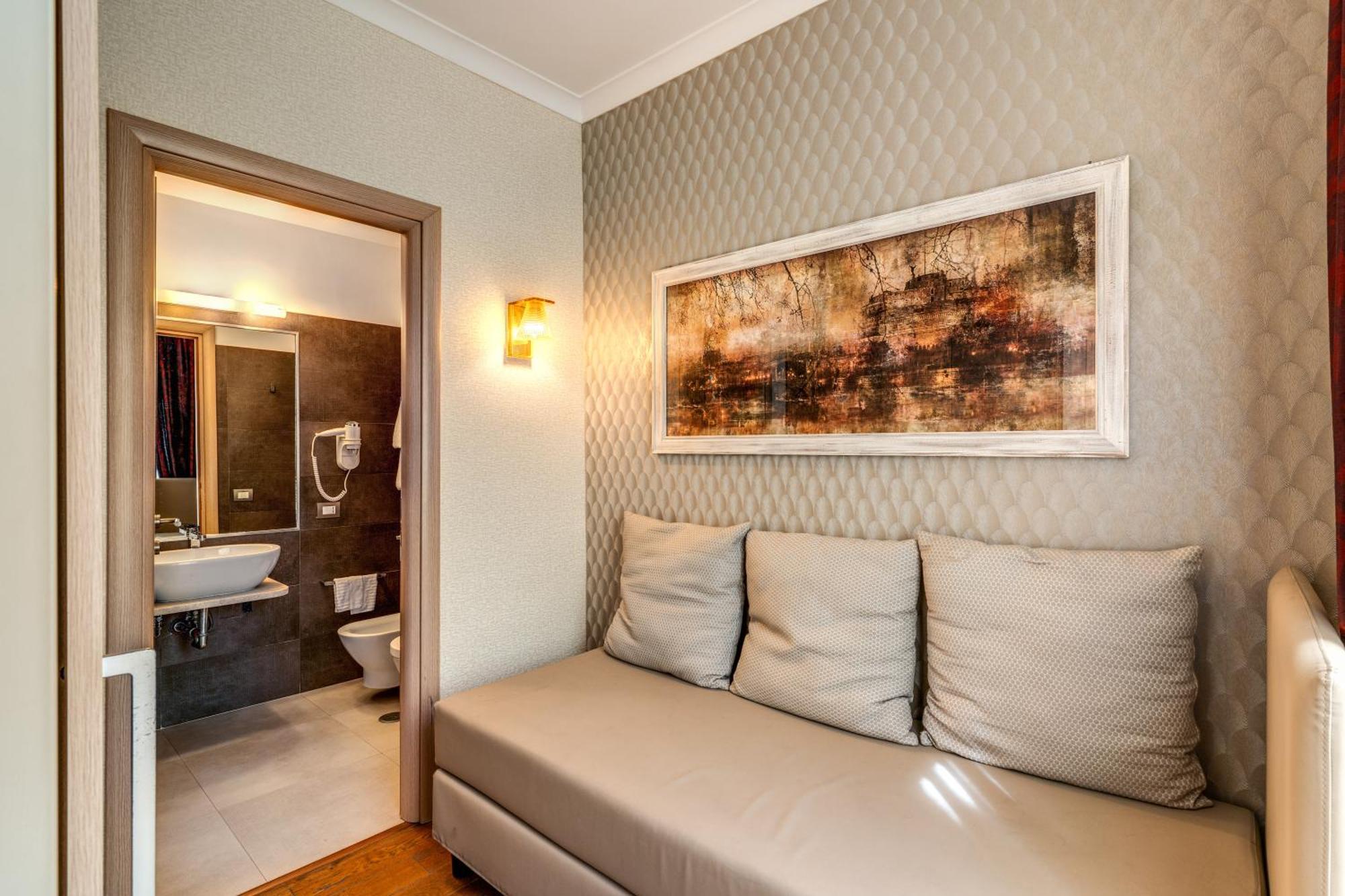 Boutique 4* Roma