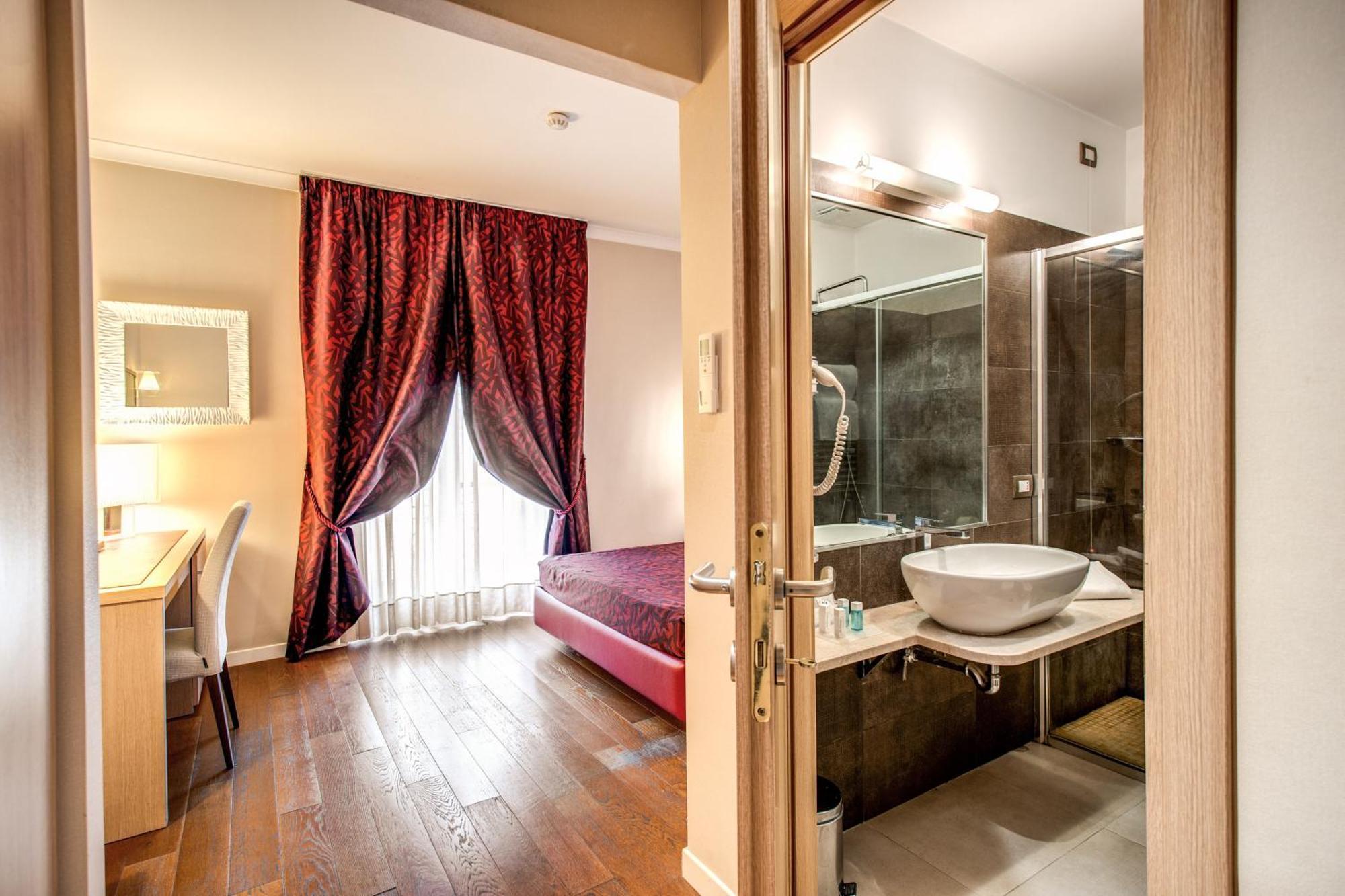 Boutique 4*