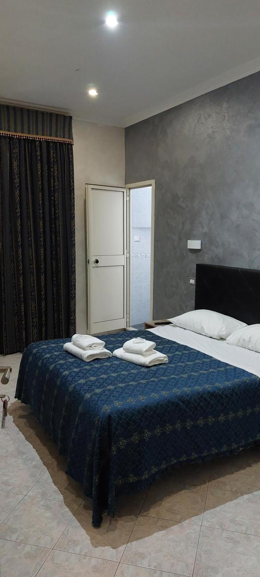 Hotel Planet Roma