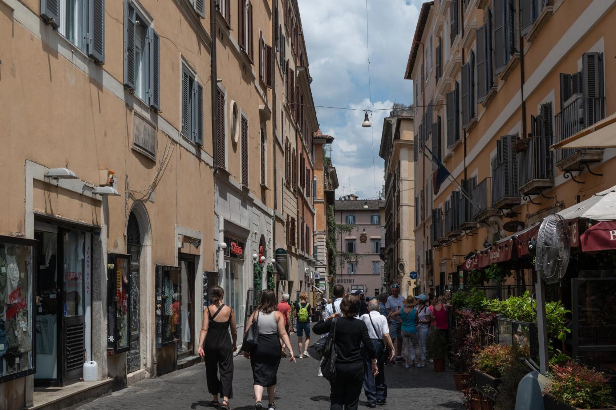 Campo De Fiori Charming Apartamento