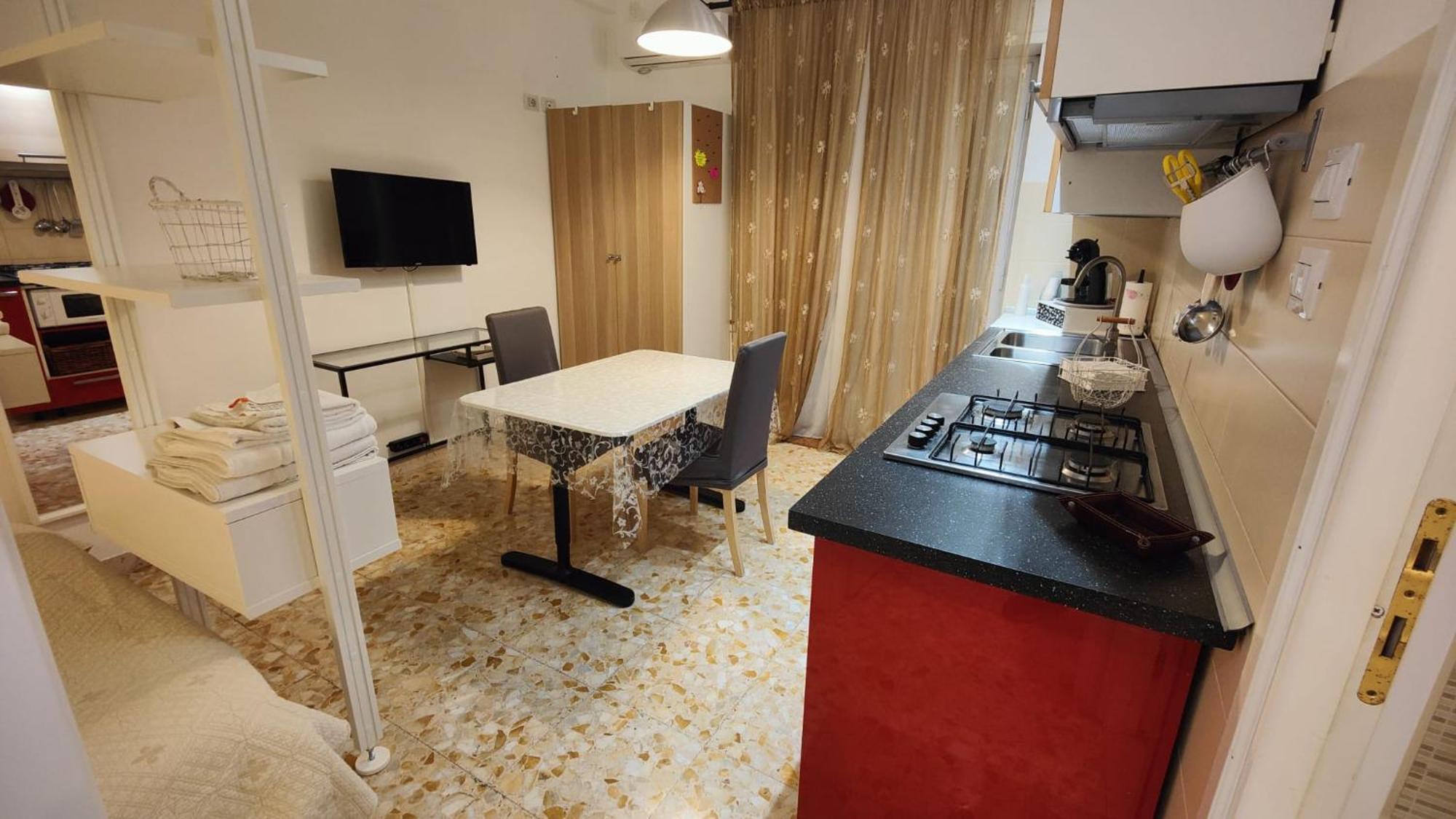 Sergio Tourist Close Tiburtina Station Affittacamere Roma
