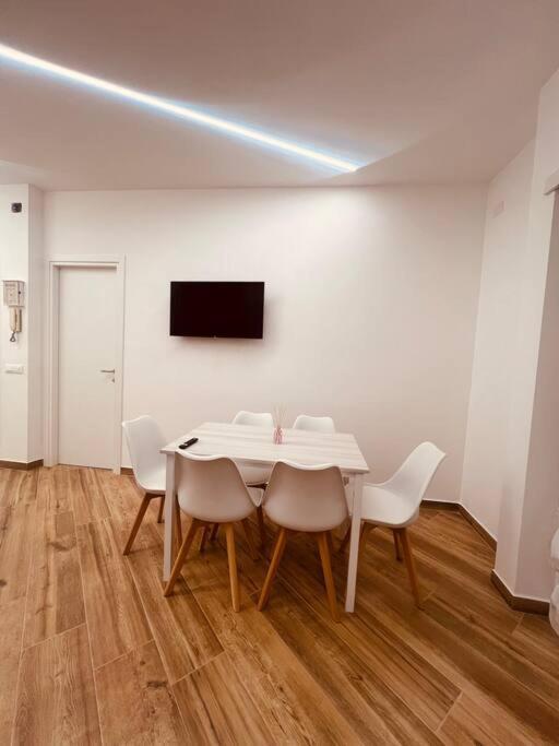 Apartment 15 Min. Colosseo 1 - Casa Di Gio Rome