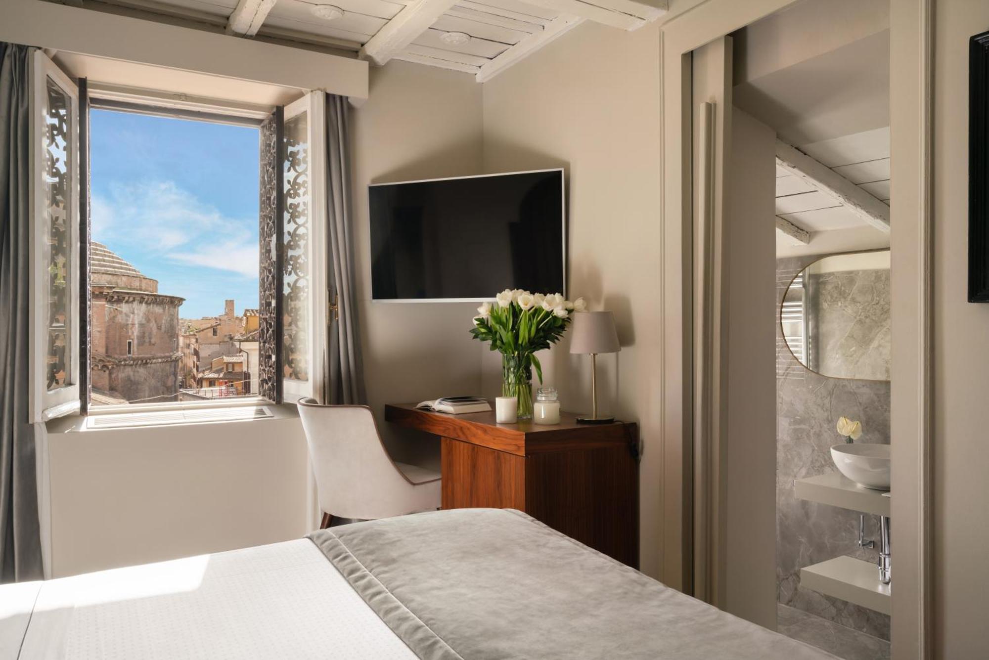Antico Del Sole Al Pantheon Hotel 4*