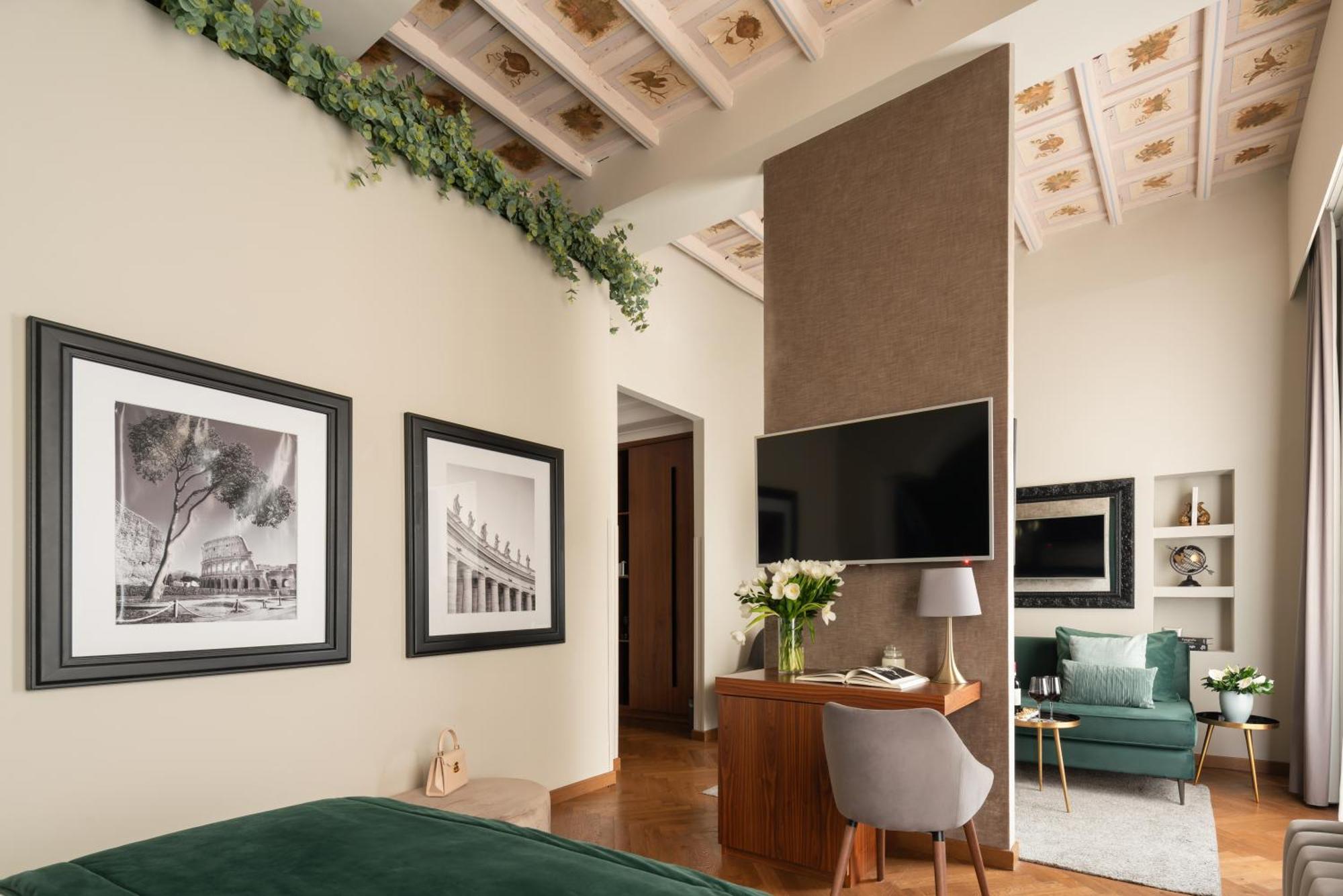 Hotel Antico Del Sole Al Pantheon 4*