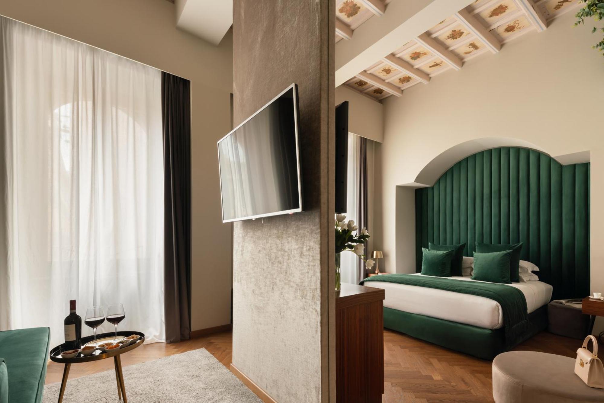 Antico Del Sole Al Pantheon Hotel 4*