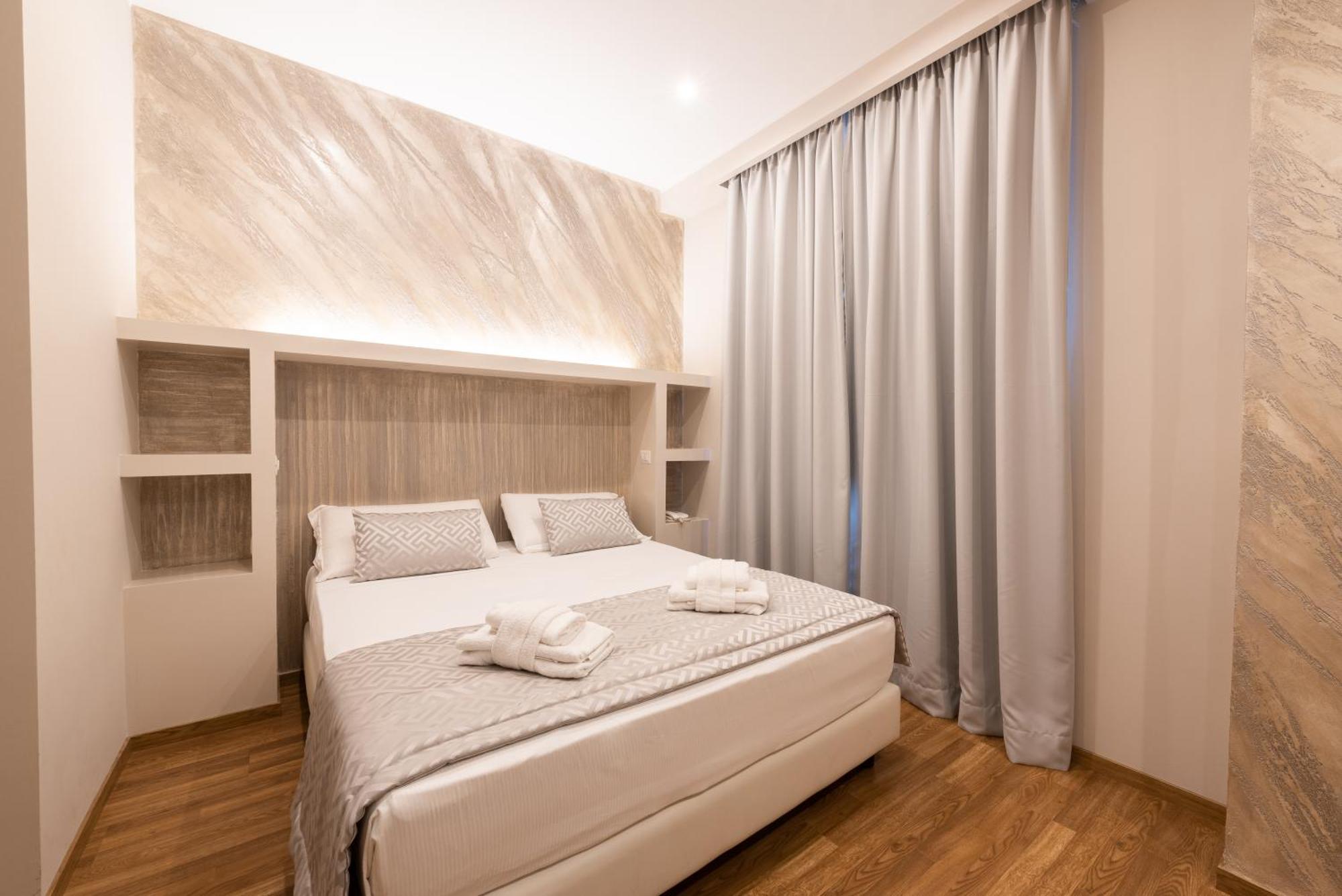 Floor Colosseo Gjestgiverier 3*