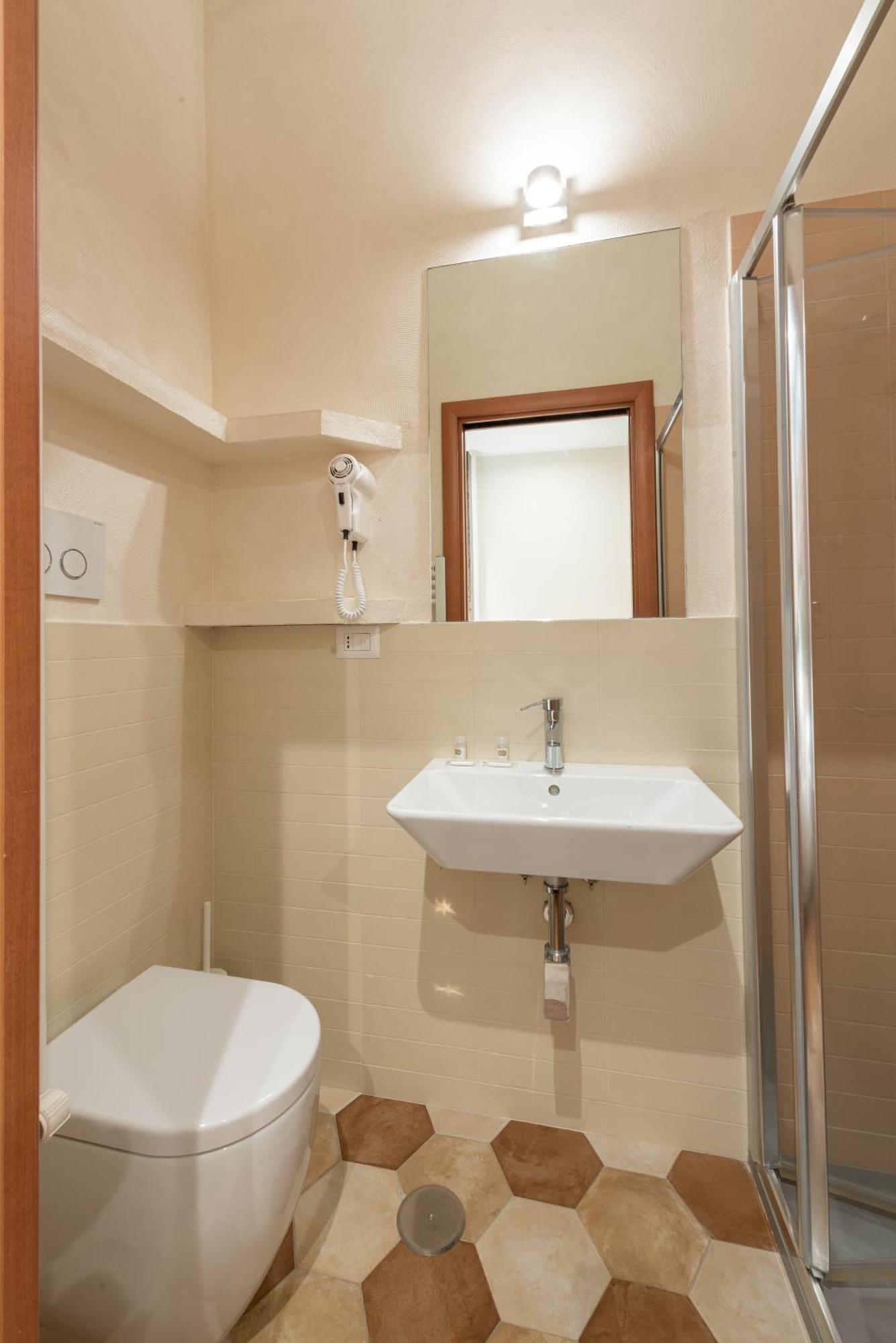 Gjestgiverier Floor Colosseo 3*