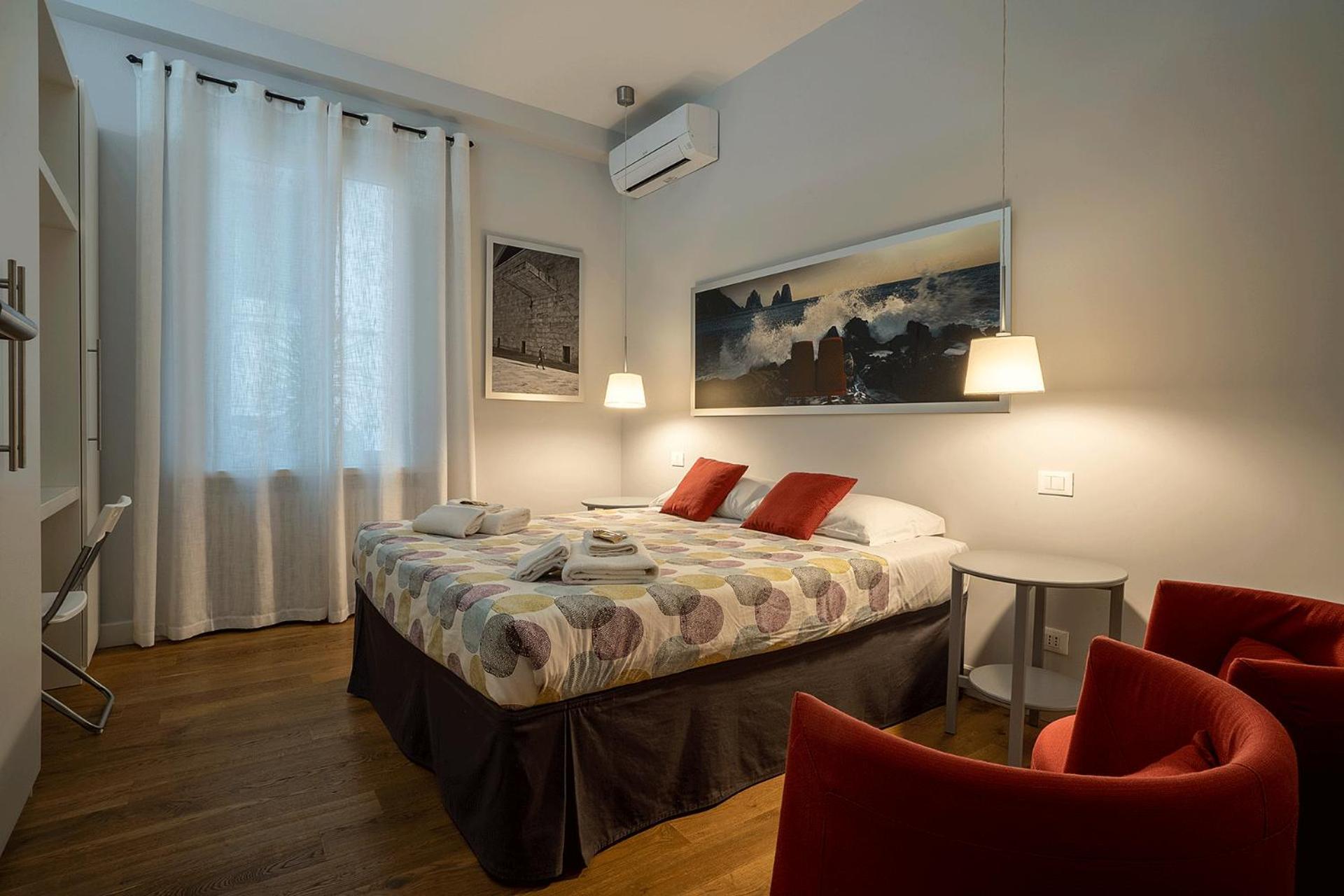 Fotofever Apt, Two Bedrooms With Air Conditioned In Elegant Shopping Area, Close To Vatican *
