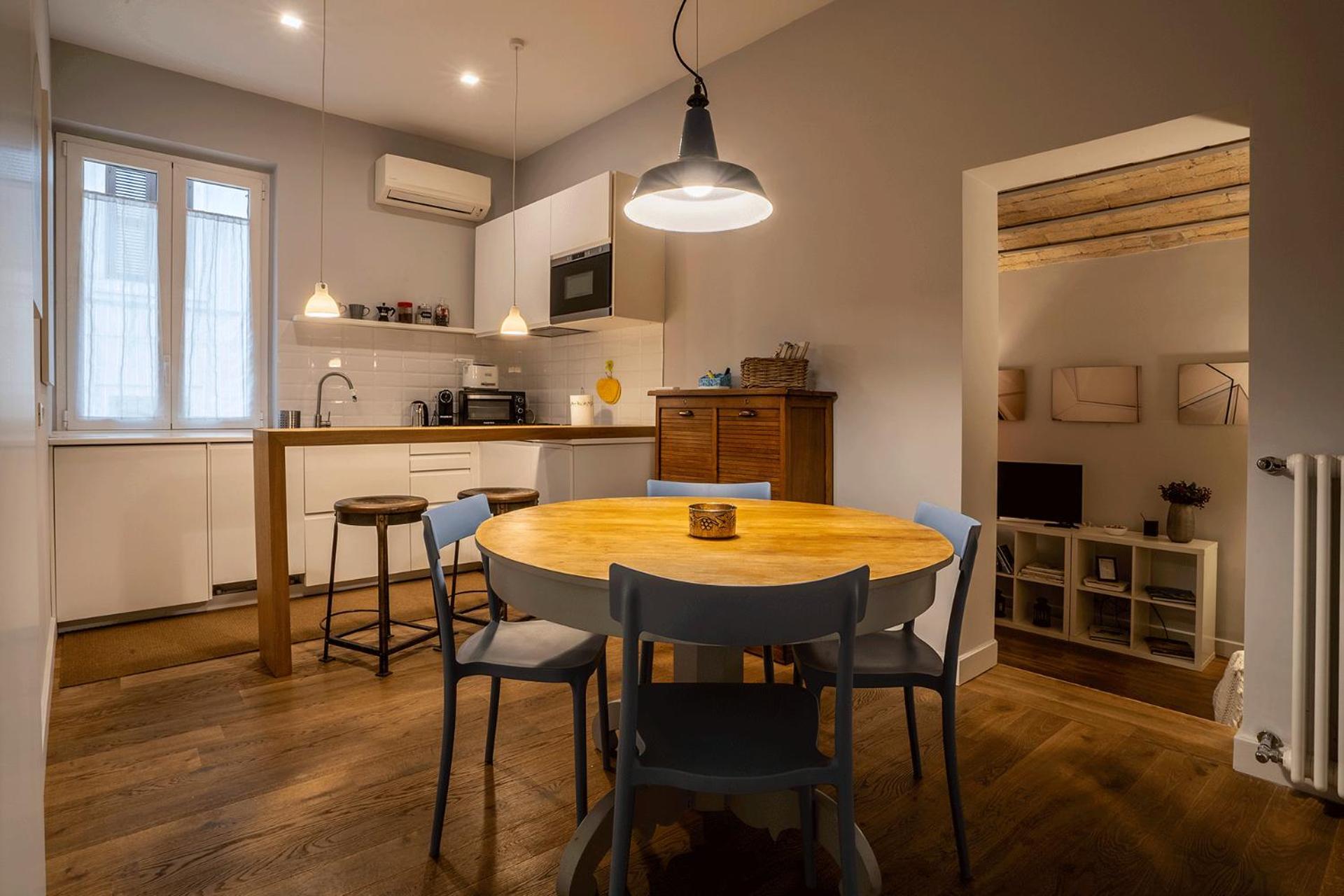 Fotofever Apt, Two Bedrooms With Air Conditioned In Elegant Shopping Area, Close To Vatican Leilighet