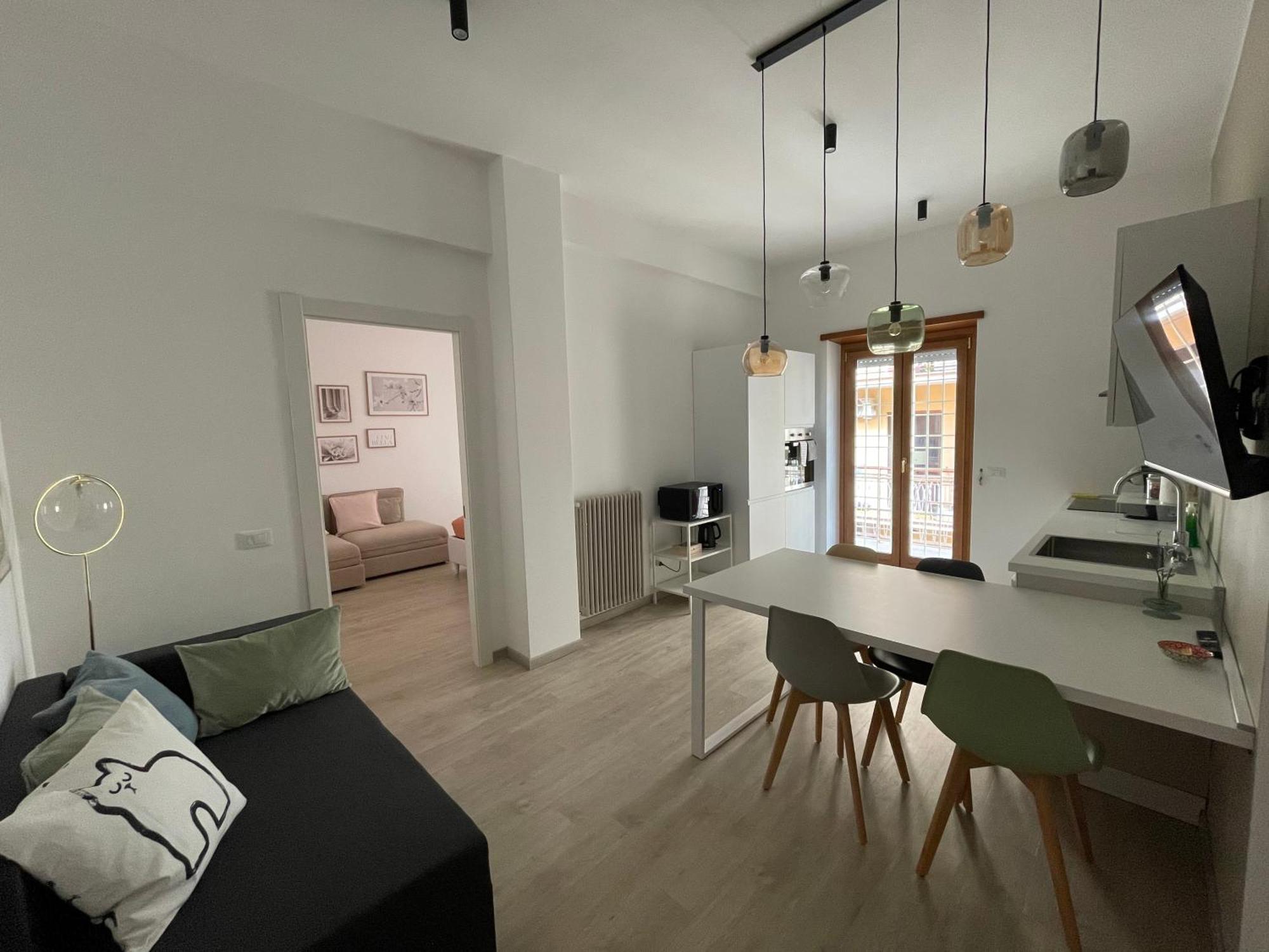 Appartamento Cozy Close To The Center Roma