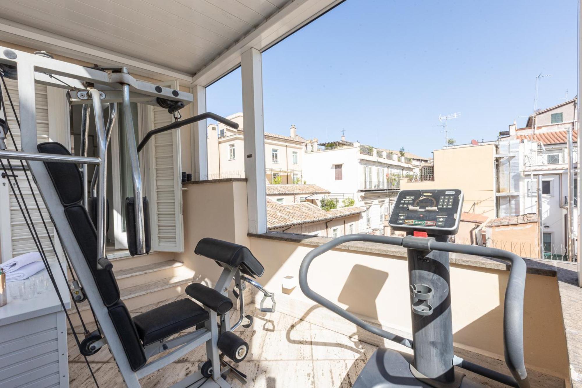 Amazing 3 Levels Penthouse Piazza Venezia Roma