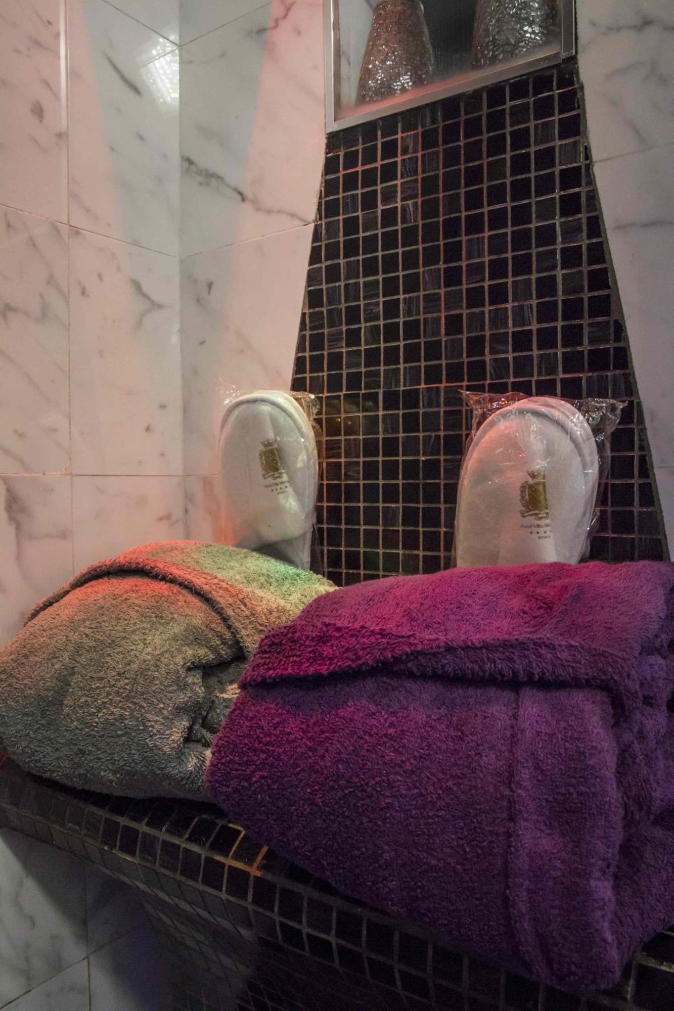 Apartment Jacuzzi Suitesweetrome *