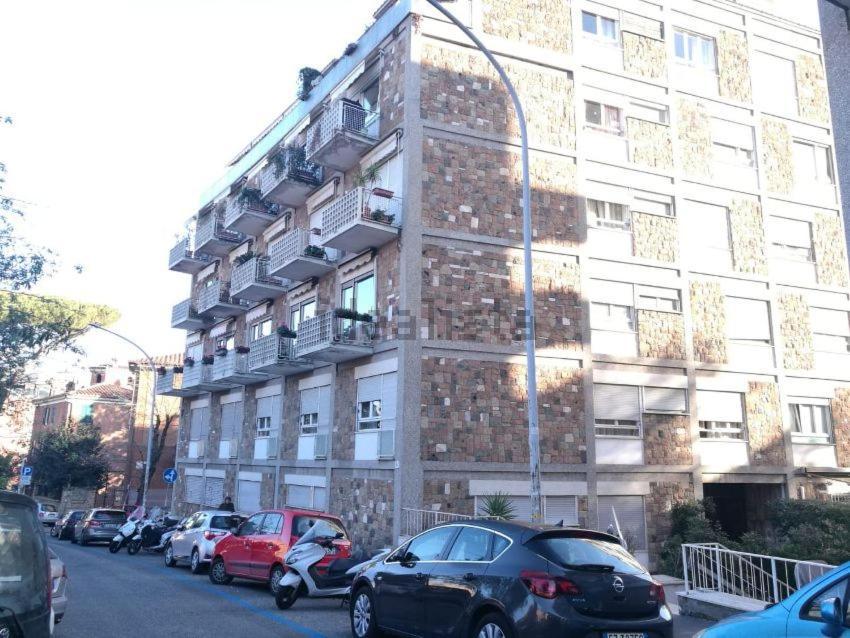 Melania's Green House * Roma