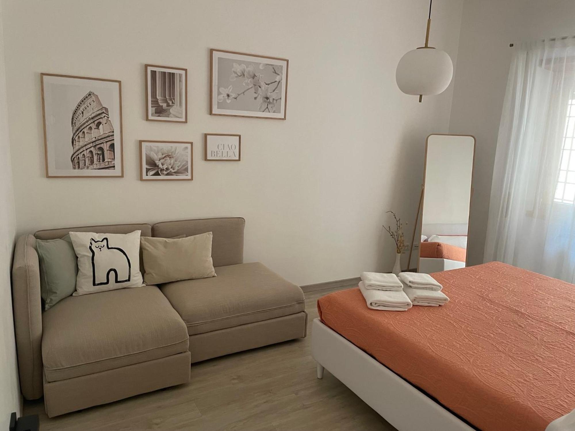 Cozy Close To The Center Appartamento *