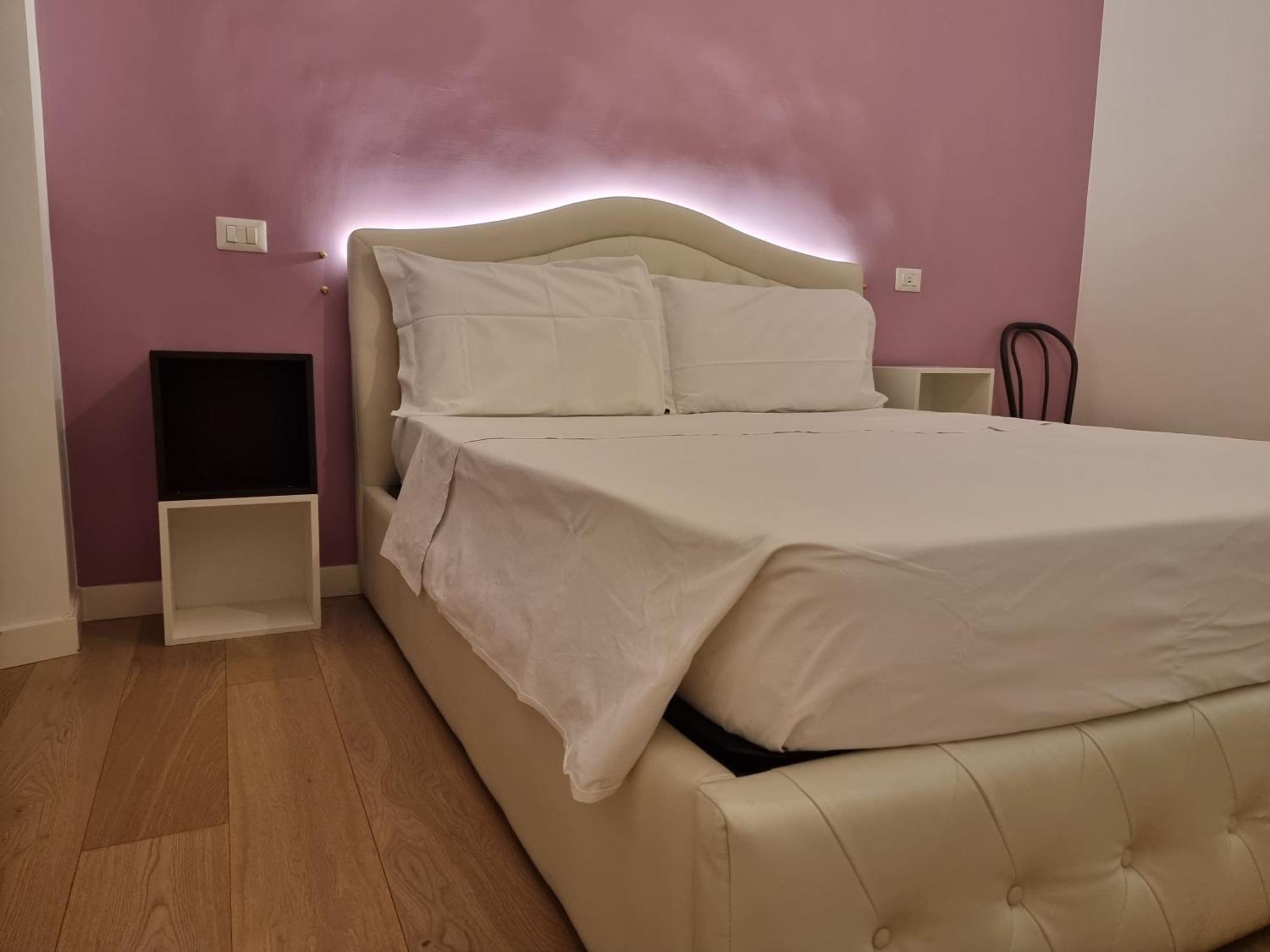 Anthony House, Anthony Floor 3, Castro Pretorio Apartment *