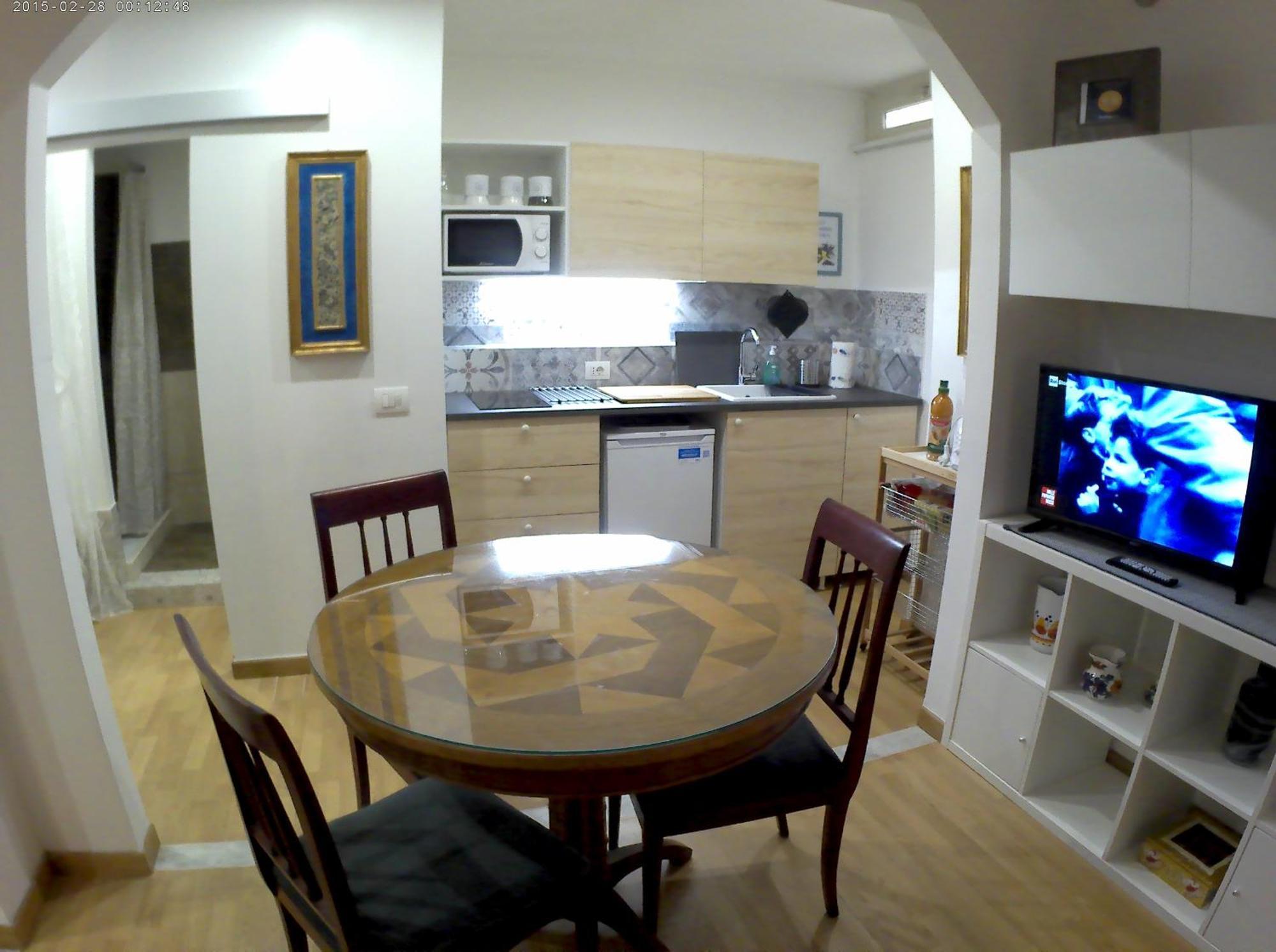 Lilium House Apts *