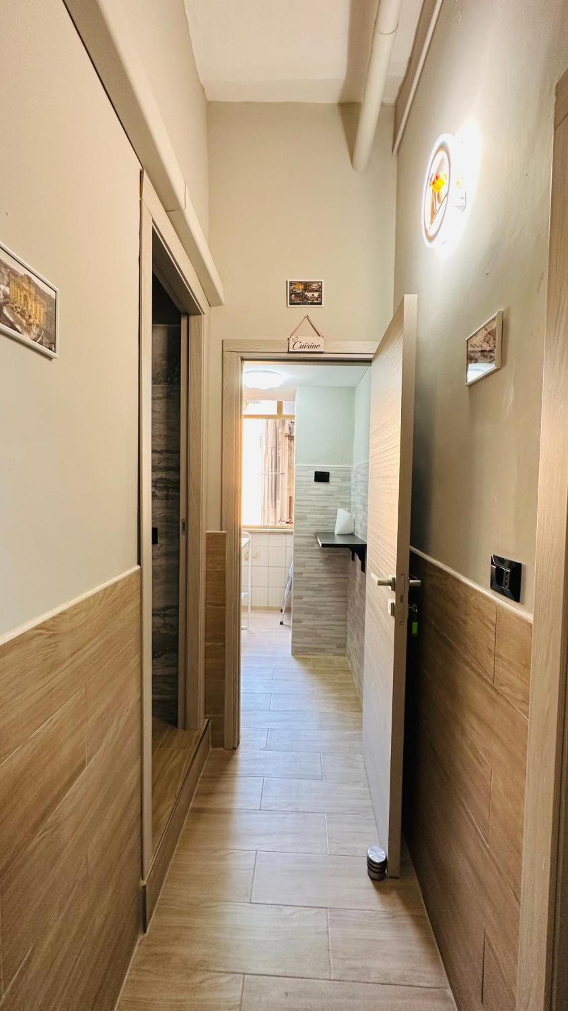 Soha's Guest house Rome