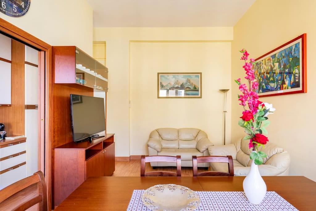 Casa Angelina Con 3 Da Letto Leilighet