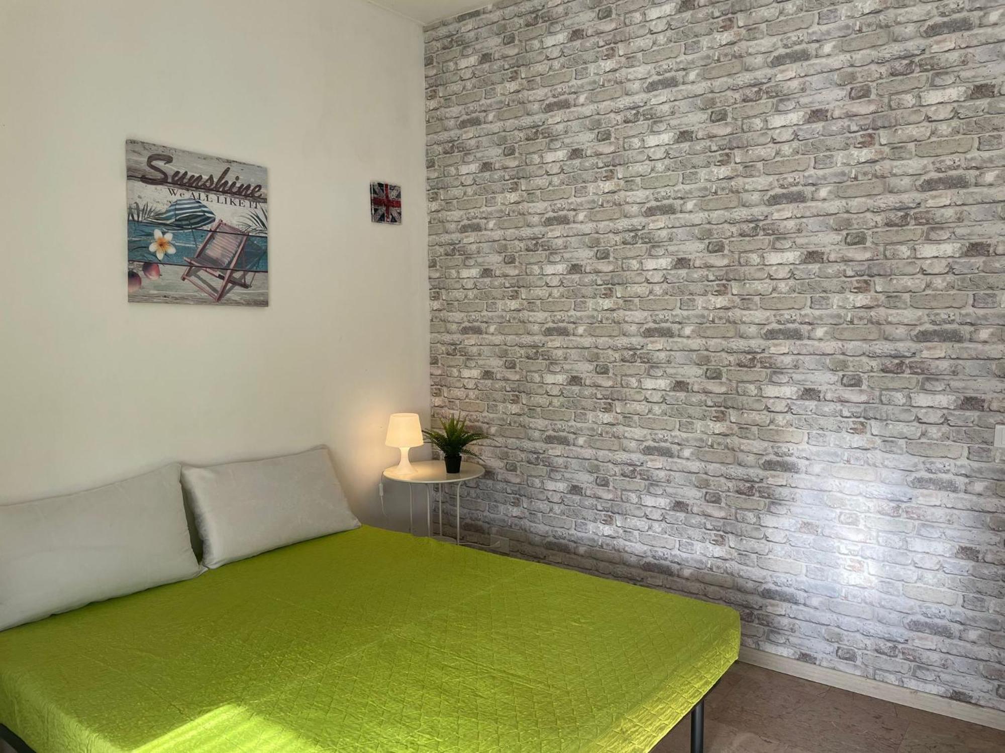 Group Apartment Rom