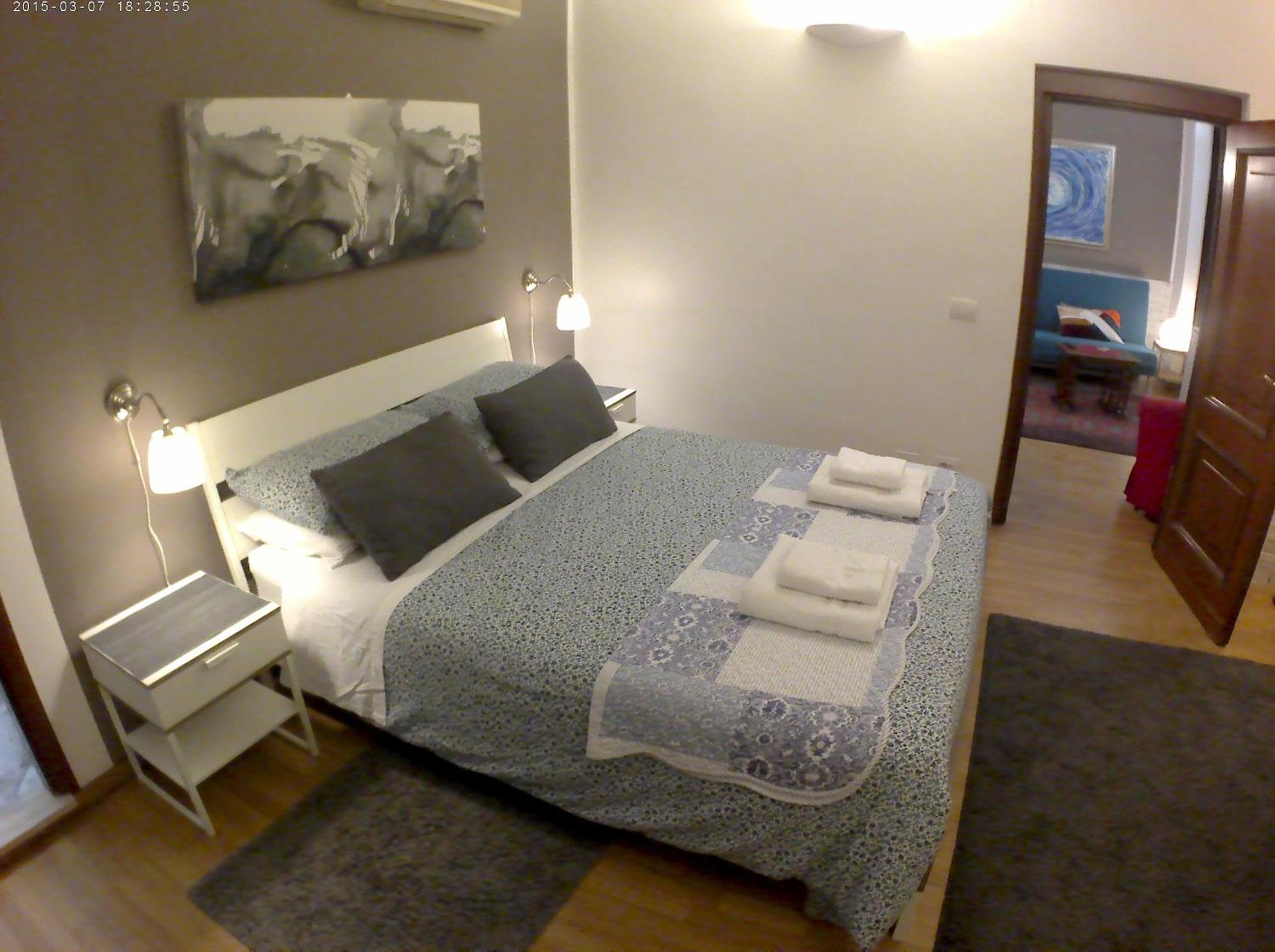 Lilium House Apts