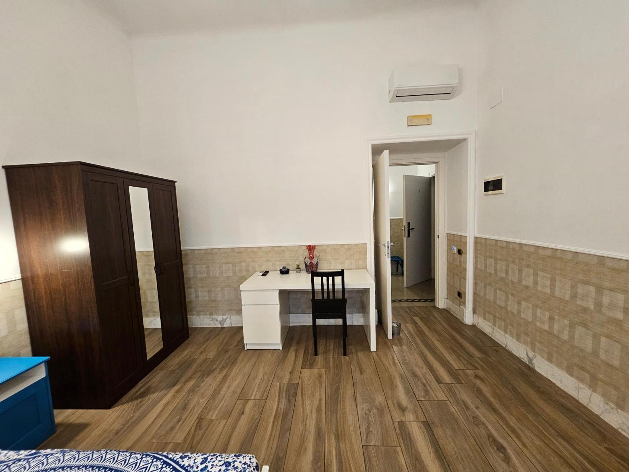 4rooms In Pensión