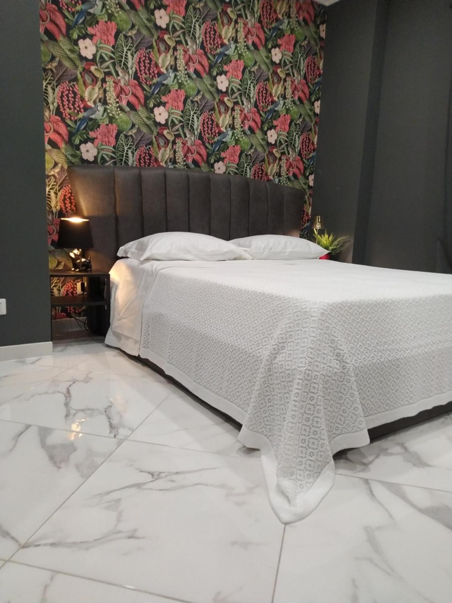 Bed & Breakfast Linda's Roma