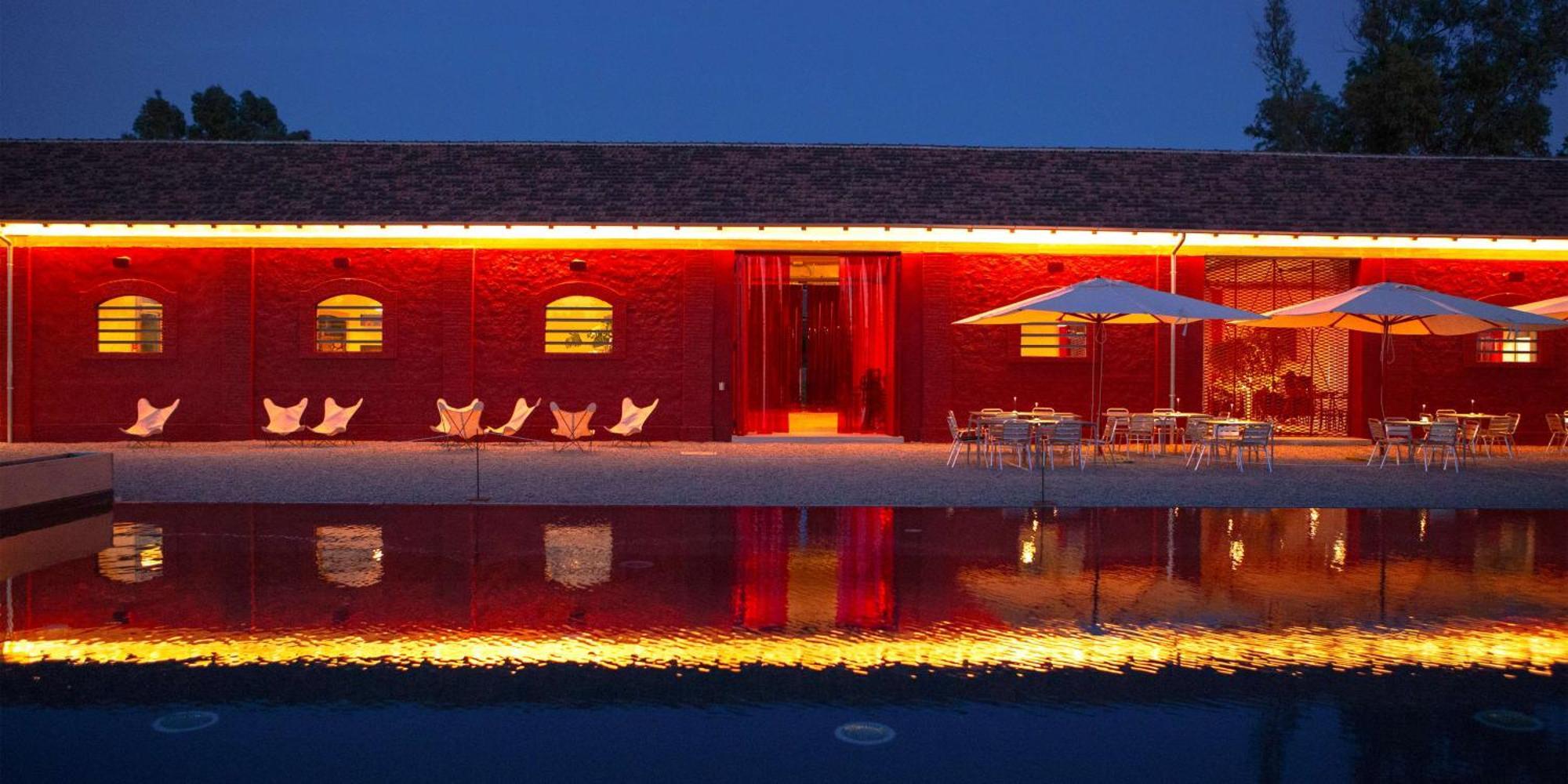 Hampton By Hilton East Hotell 3*