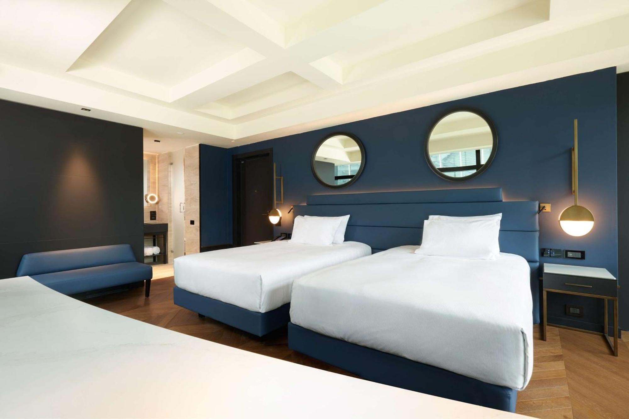 Hilton Eur La