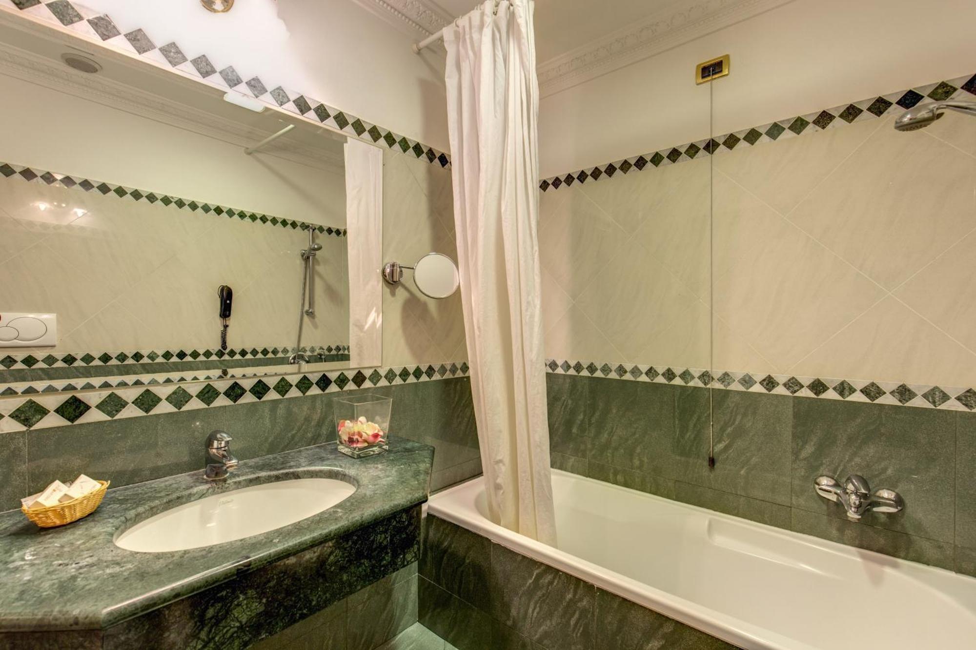Contilia Hotell