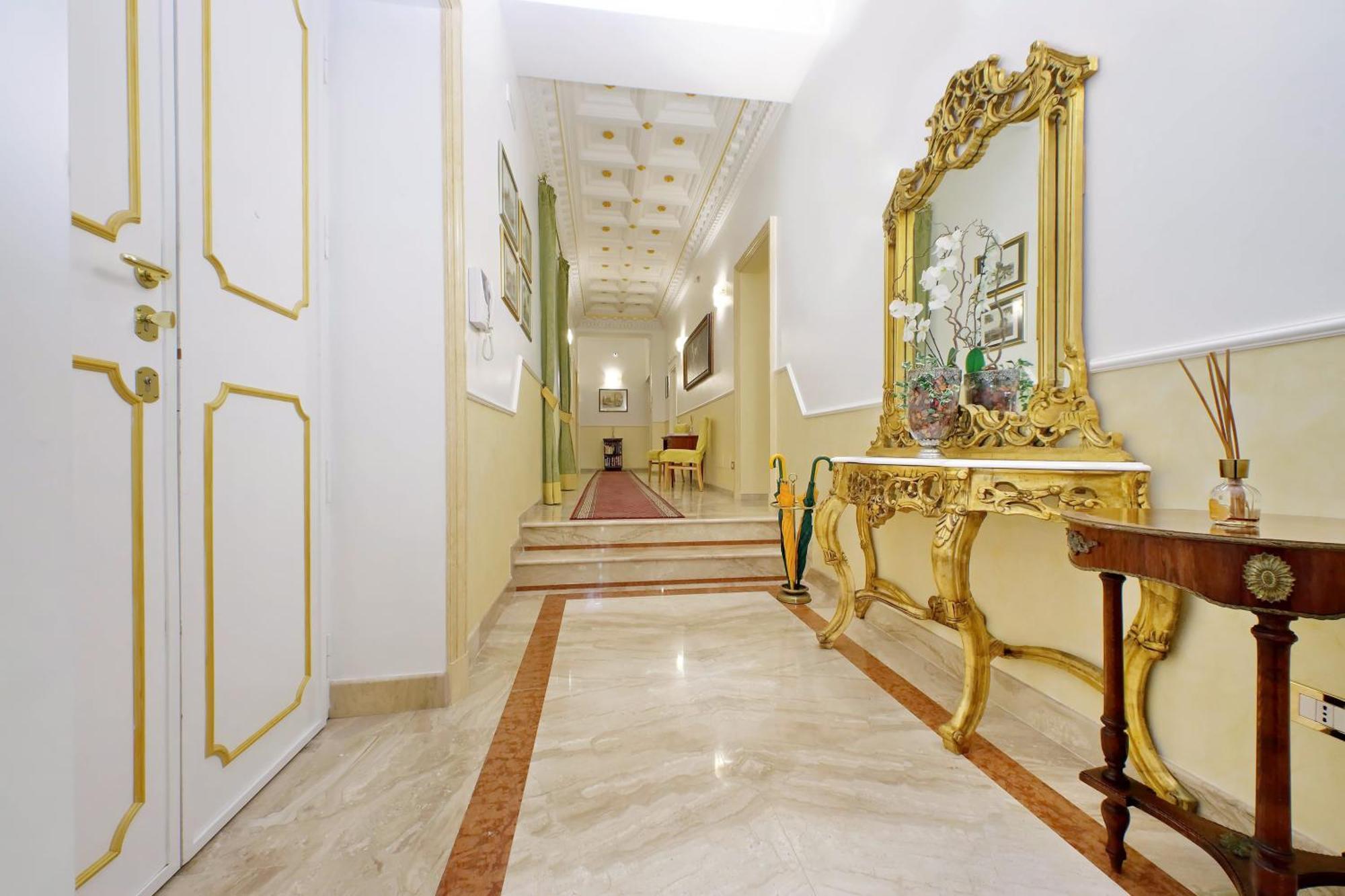 Fancy Vatican Roma