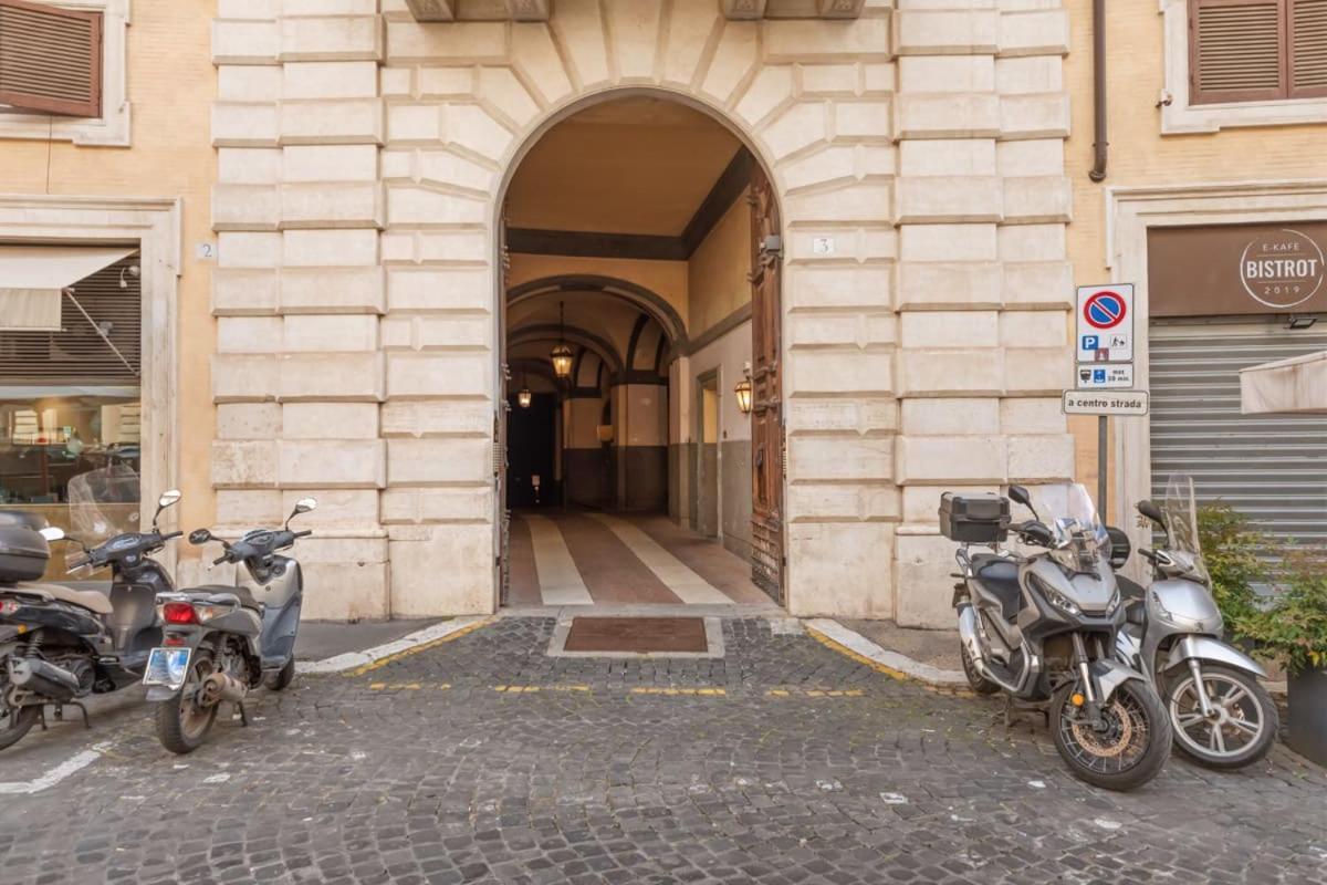 Pantheon Stylish Rome