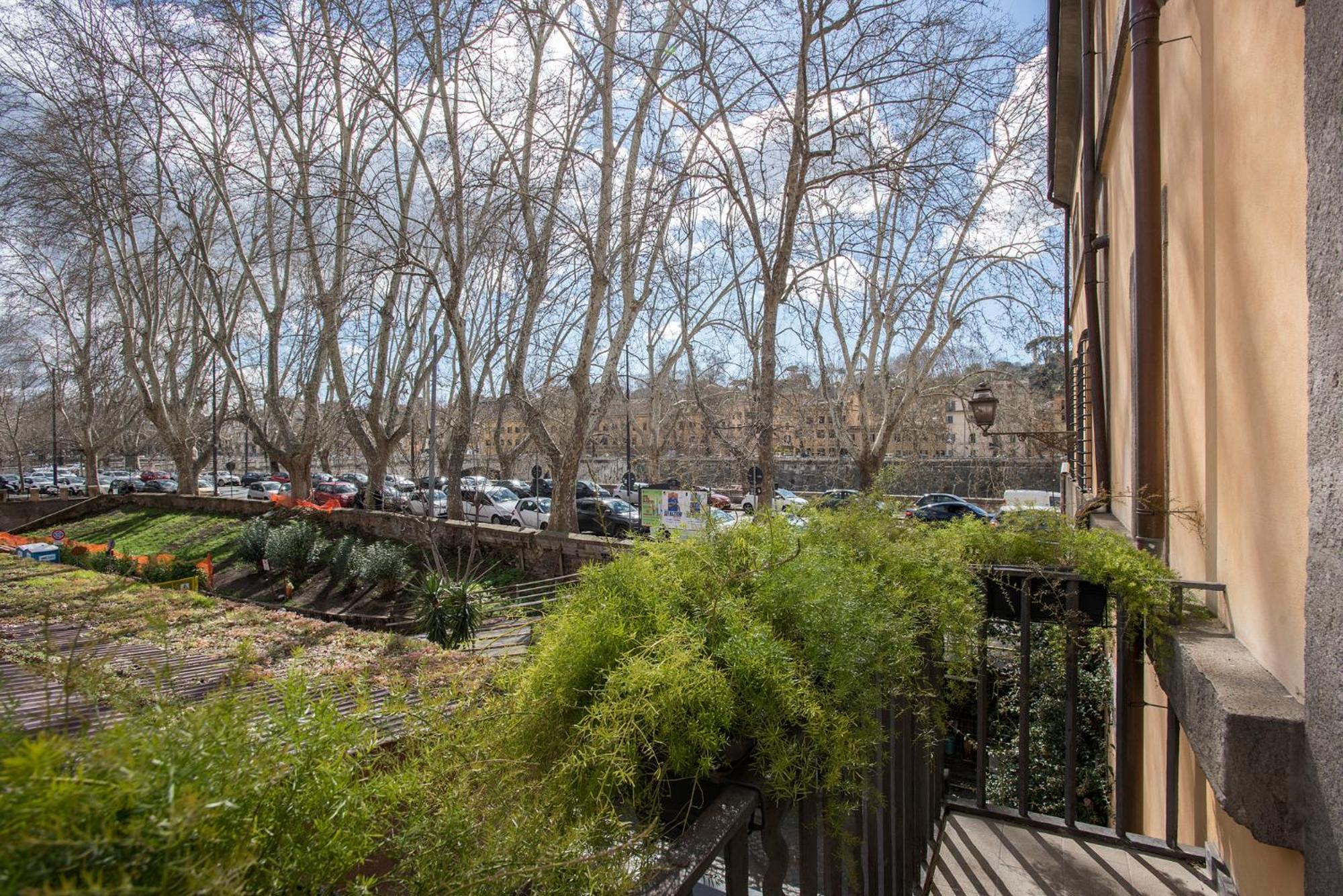 Gonfalone 6 Bed & Breakfast 5*