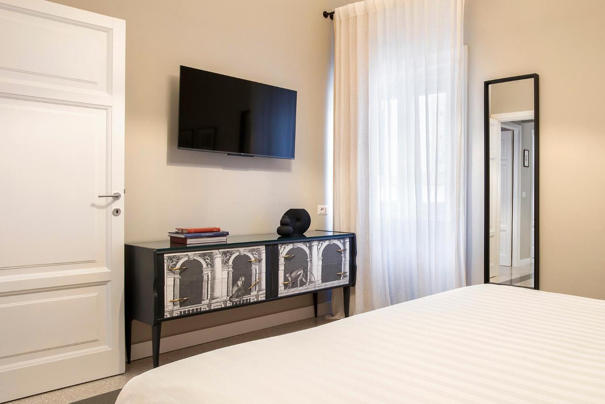 Gonfalone 6 Bed & Breakfast 5*