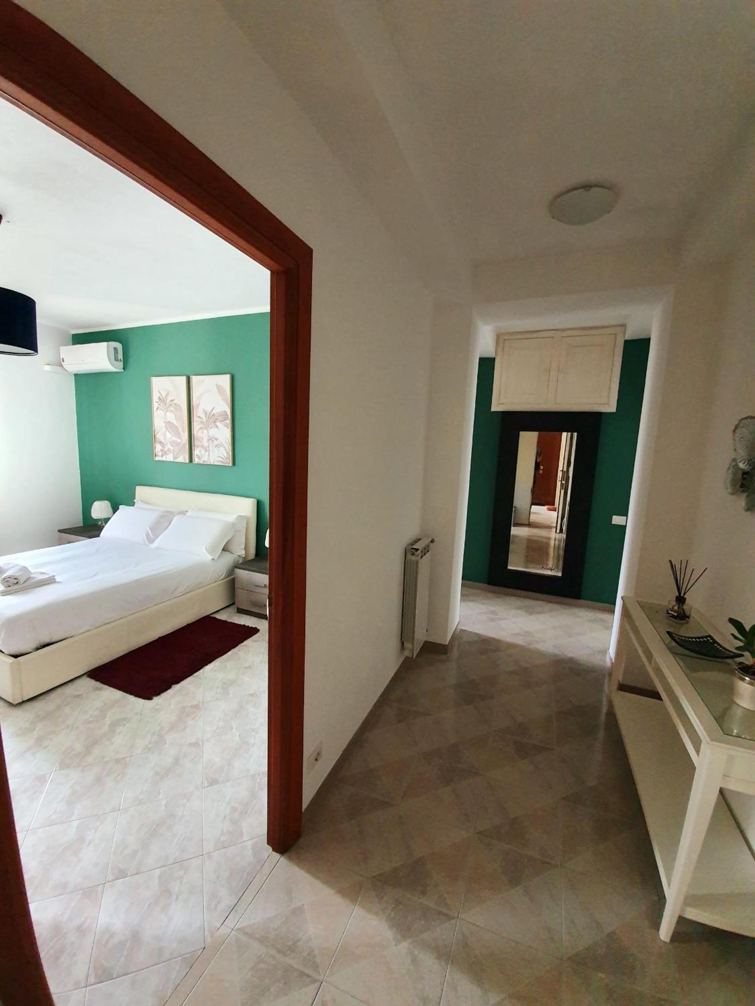 Enea Apartment *